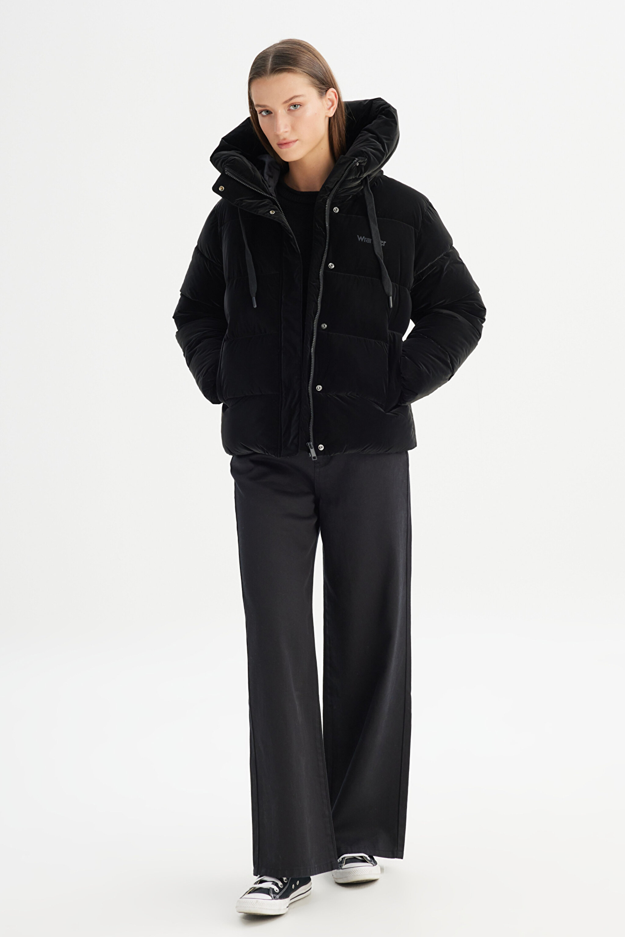 Regular Fit Normal Kesim Dik Yaka Kapüşonlu Siyah Şişme Mont - Black-CHW232170001 (görsel 2)