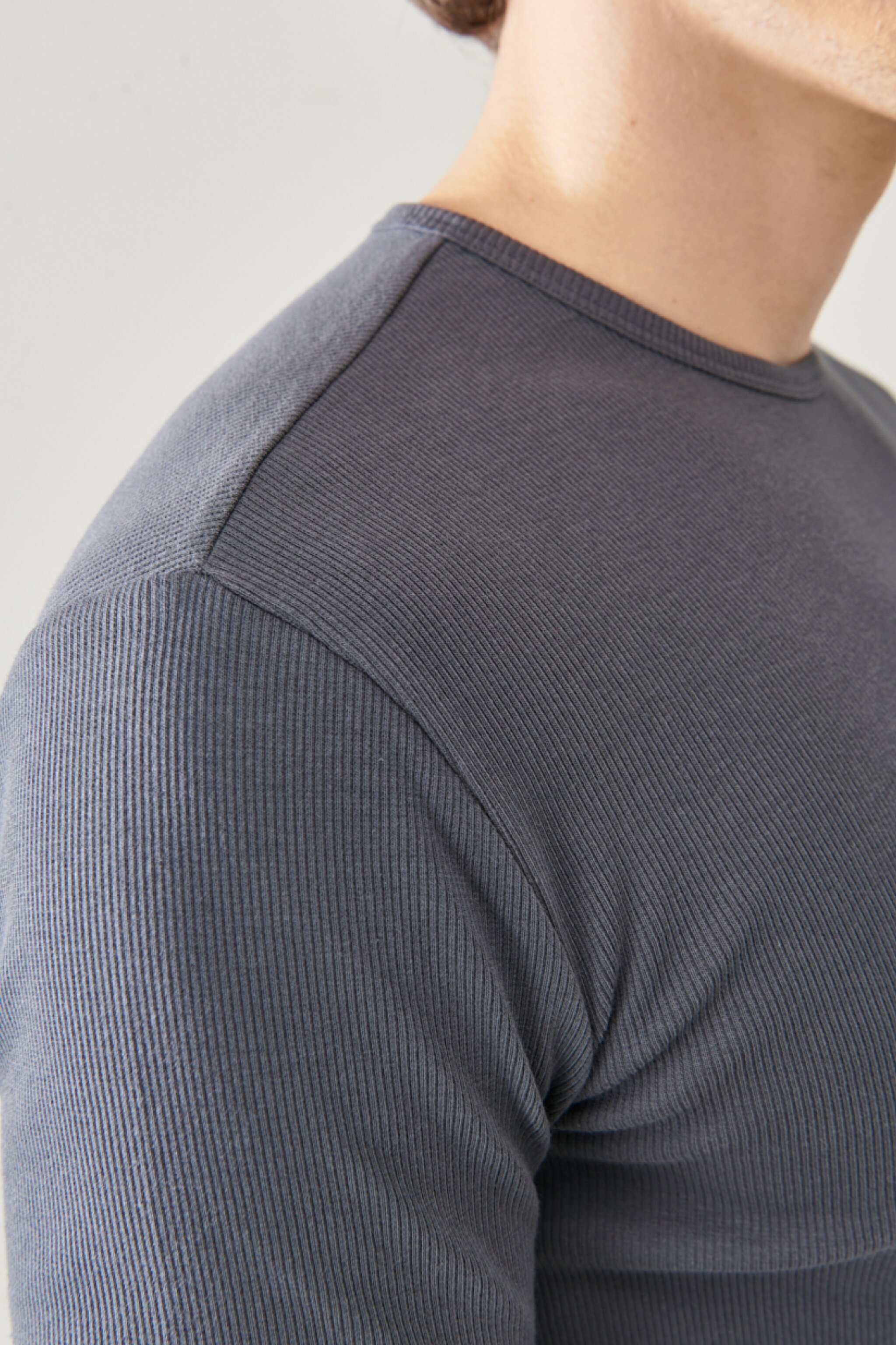Regular Fit Normal Kesim Sıfır Yaka %100 Pamuk Basic Tişört - Anthracite-L211816003 (görsel 4)