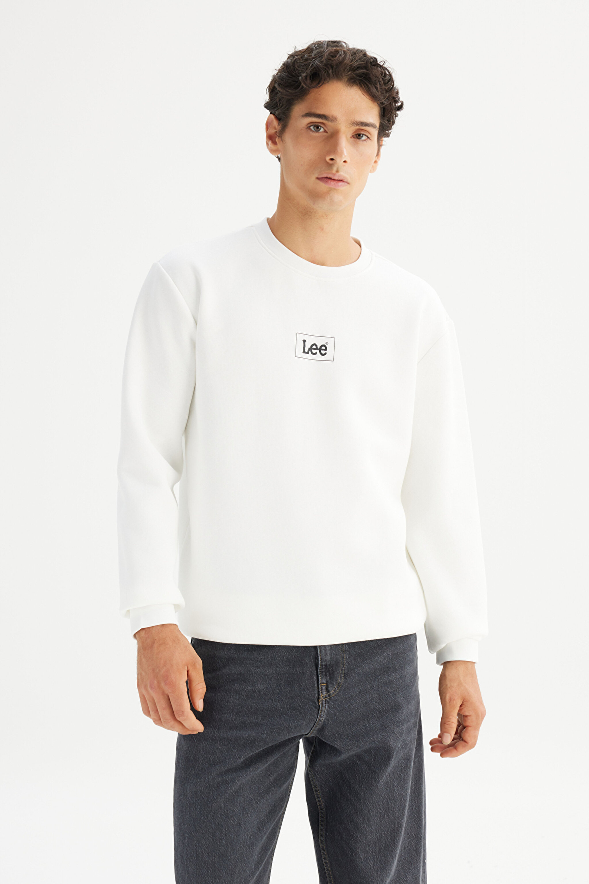 Regular Fit Normal Kesim Sıfır Yaka Sweatshirt