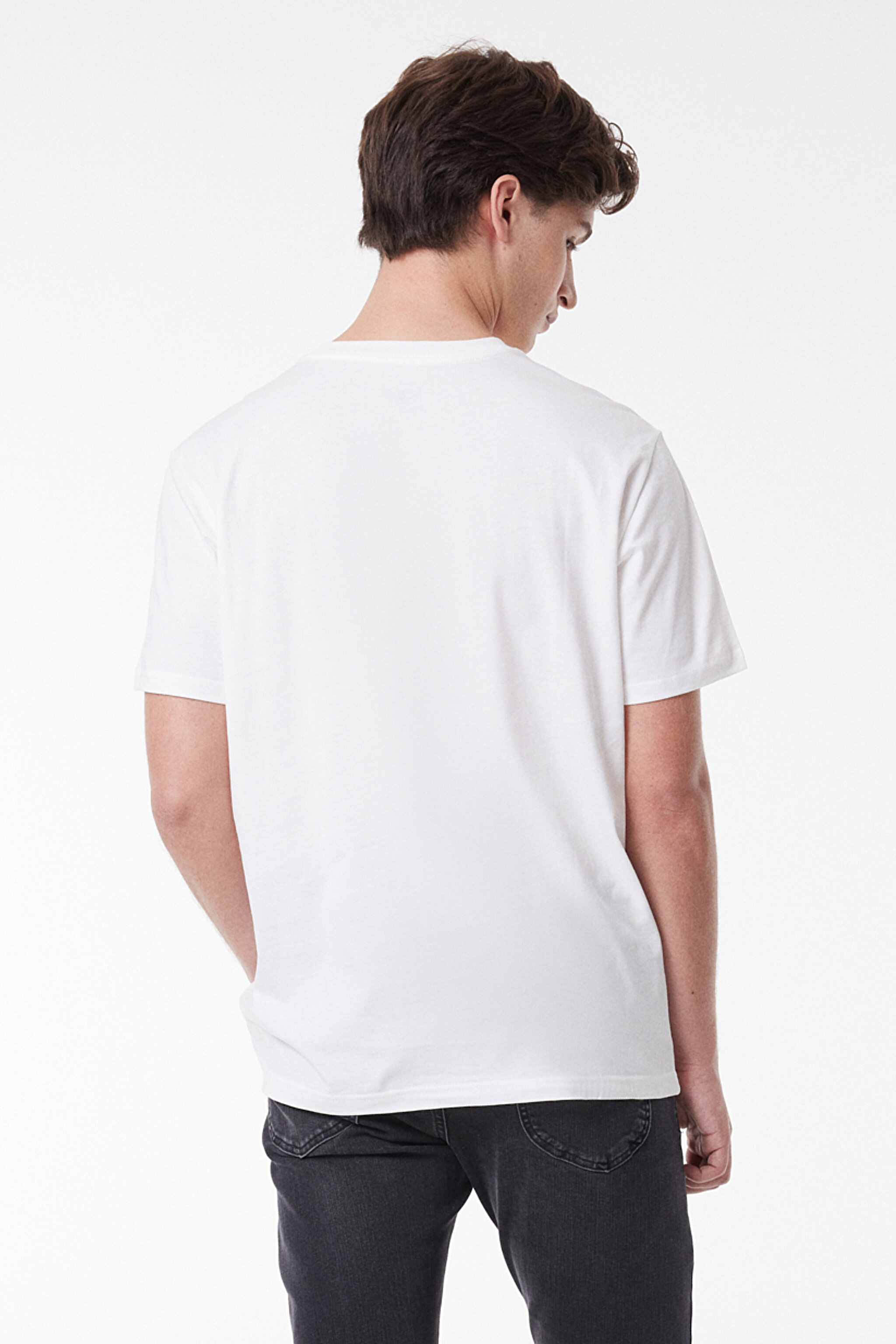 Regular Fit Normal Kesim Sıfır Yaka %100 Pamuk Beyaz Tişört - White-L221069100 (görsel 4)