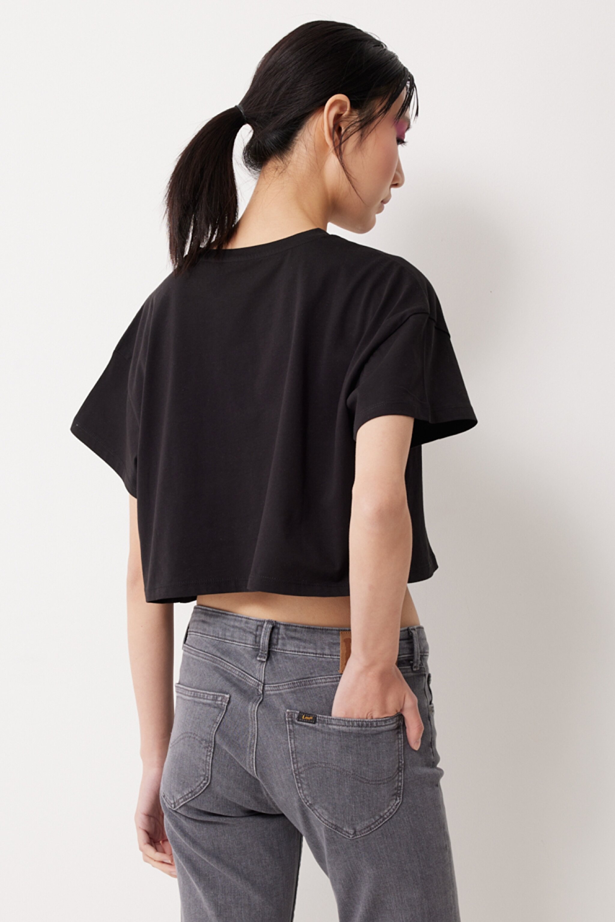 Loose Fit Rahat Kesim %100 Pamuk Bisiklet Yaka Siyah Tişört - Black-L221094001 (görsel 5)