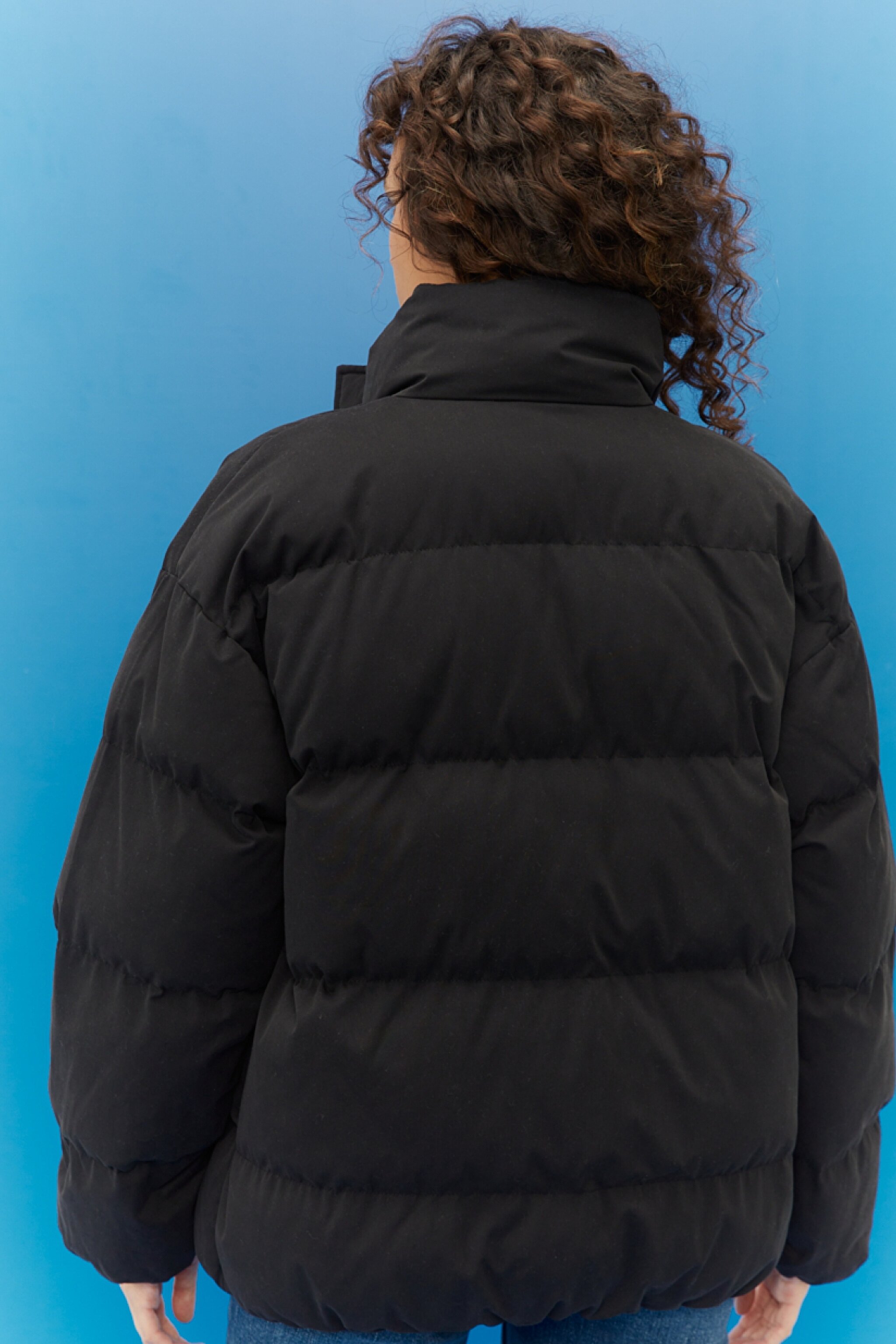 Regular Fit Normal Kesim Siyah Şişme Mont - Black-L222182001 (görsel 6)
