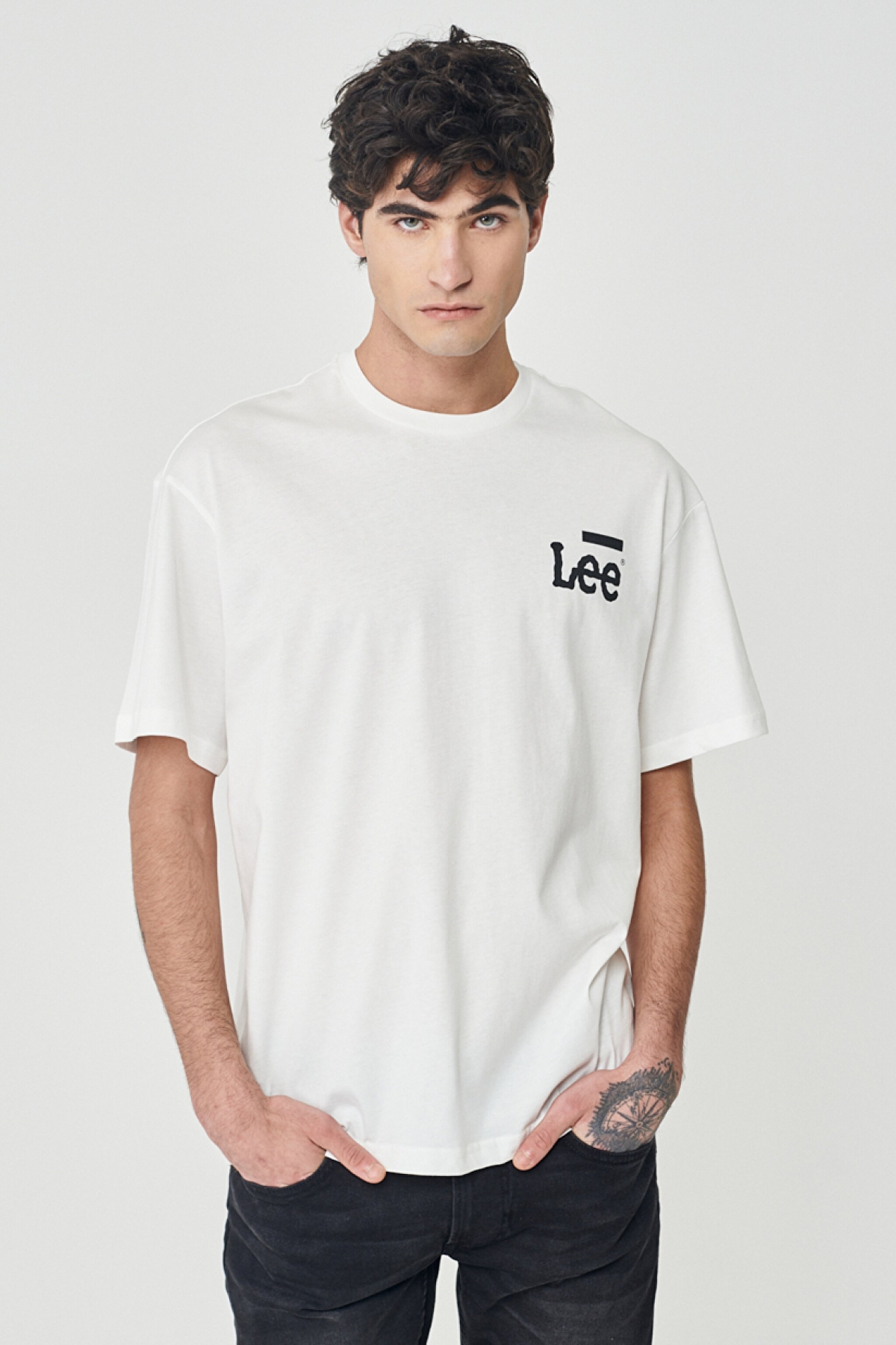 Loose Fit Rahat Kesim Bisiklet Yaka %100 Pamuk Kırık Beyaz Tişört