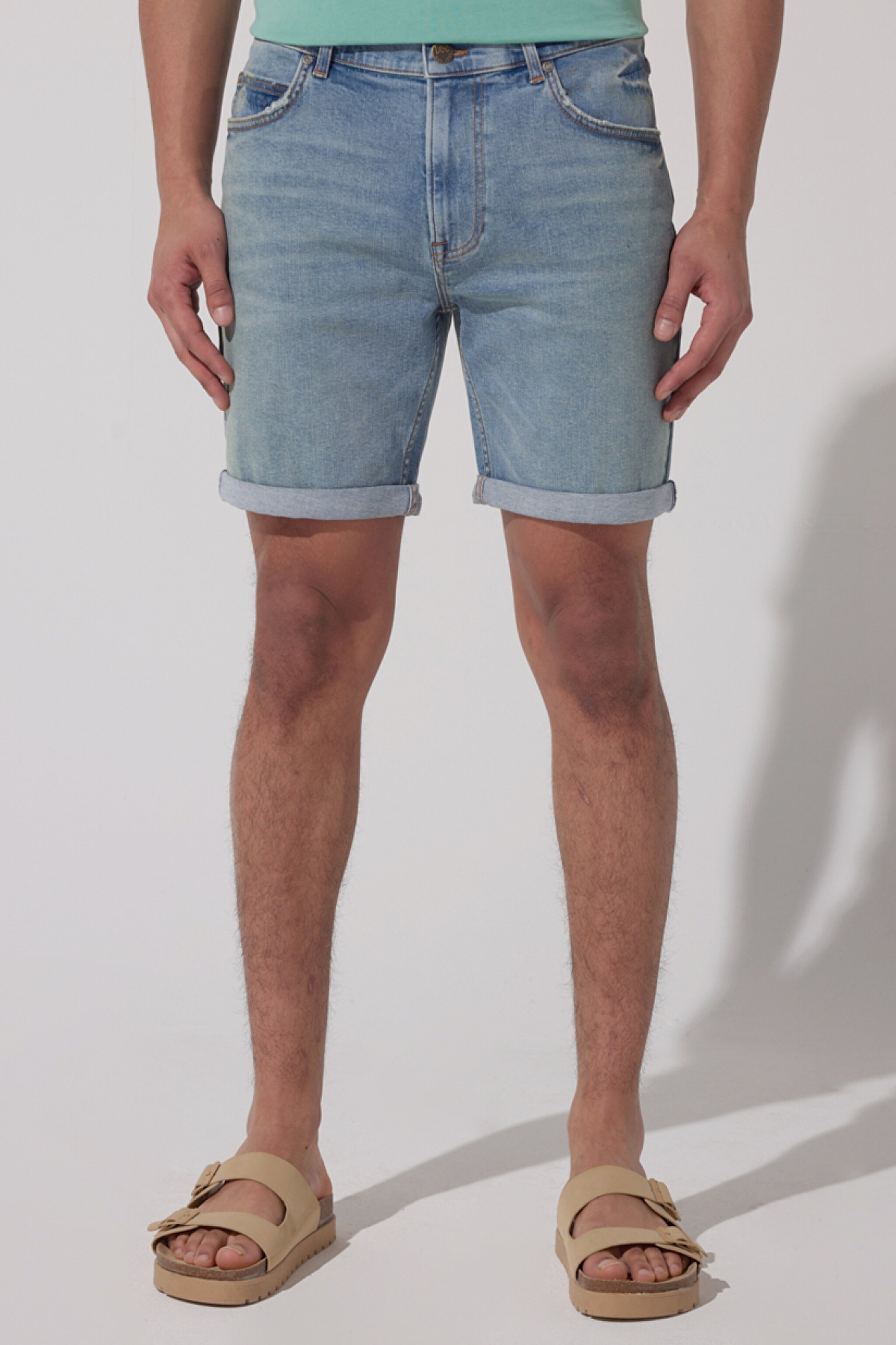 Skinny Fit Dar Kesim Normal Bel Mavi Esnek Jean Kot Şort