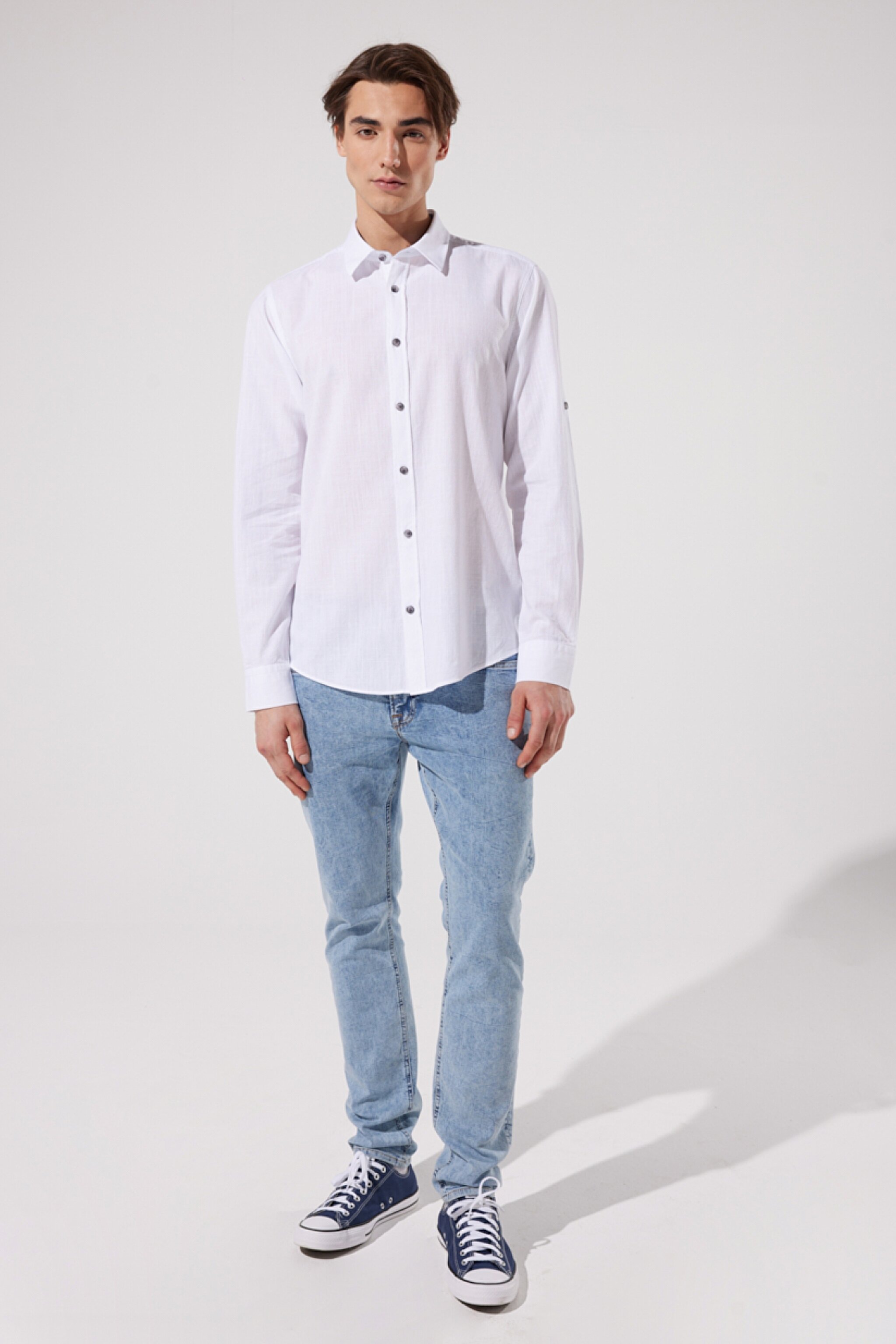 Regular Fit Normal Kesim %100 Pamuk Uzun Kollu Beyaz Gömlek - White-L231069100 (görsel 4)