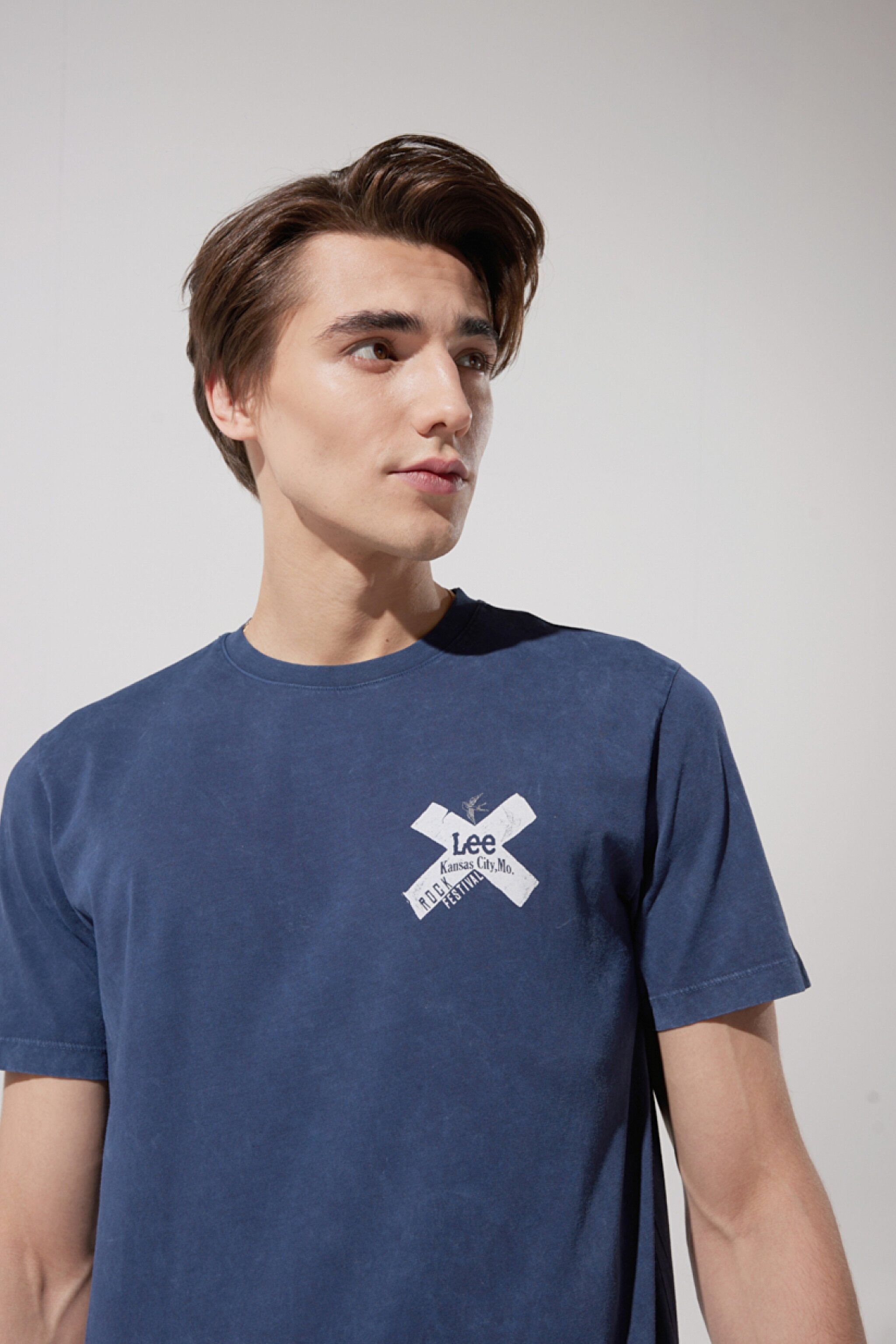 Regular Fit Normal Kesim %100 Pamuk Bisiklet Yaka Mavi Tişört - Blue-L231258400 (görsel 3)
