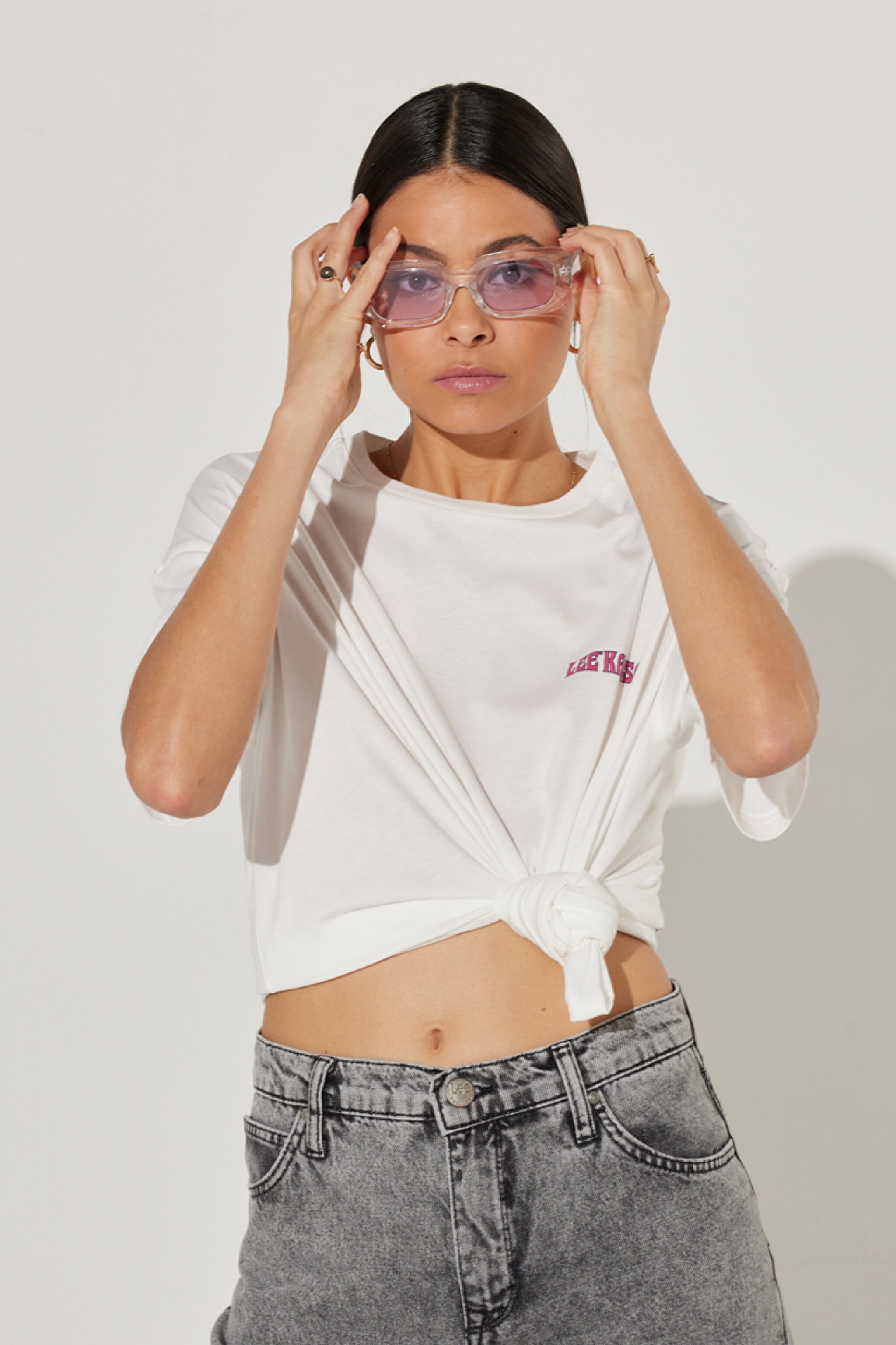 Loose Fit Rahat Kesim %100 Pamuk Bisiklet Yaka Kırık Beyaz Tişört - Off White-L231266102 (görsel 2)