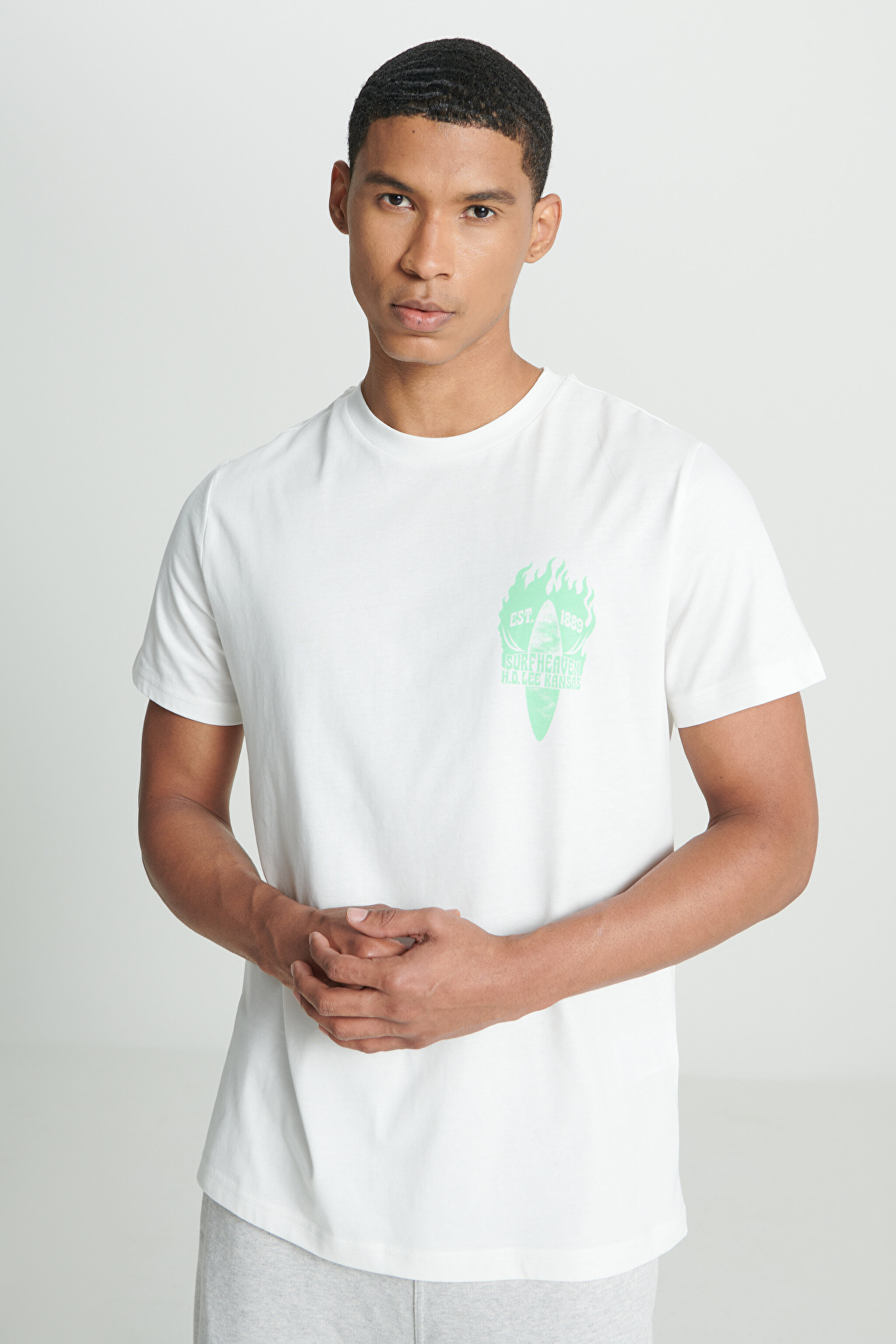 Regular Fit Normal Kesim %100 Pamuk Bisiklet Yaka Kırık Beyaz Tişört - Off White-L231288102 (görsel 4)