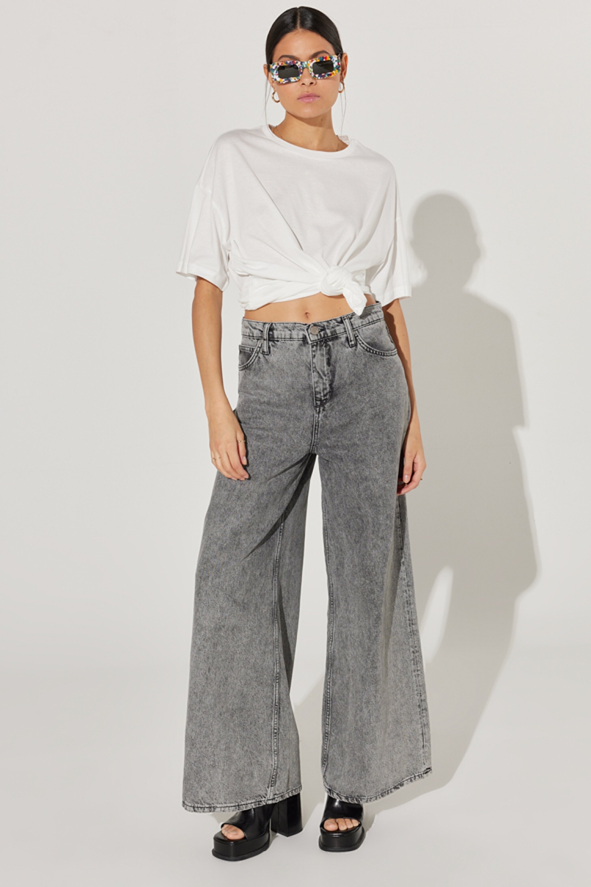 Loose Fit Rahat Kesim Bisiklet Yaka %100 Pamuk Kırık Beyaz Tişört - Off White-L231308102 (görsel 6)