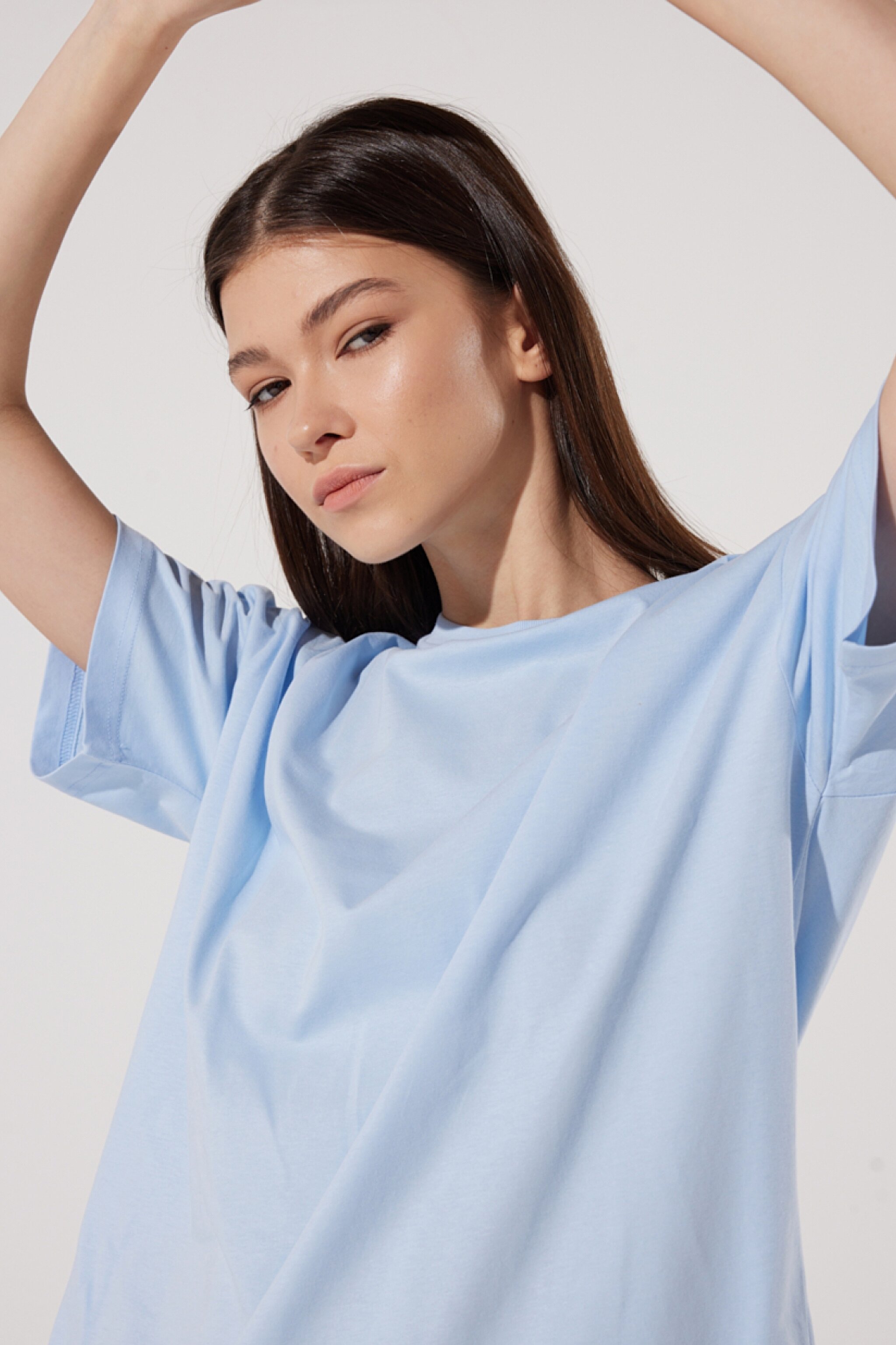 Loose Fit Rahat Kesim %100 Pamuk Bisiklet Yaka Mavi Tişört - Blue-L231308400 (görsel 2)