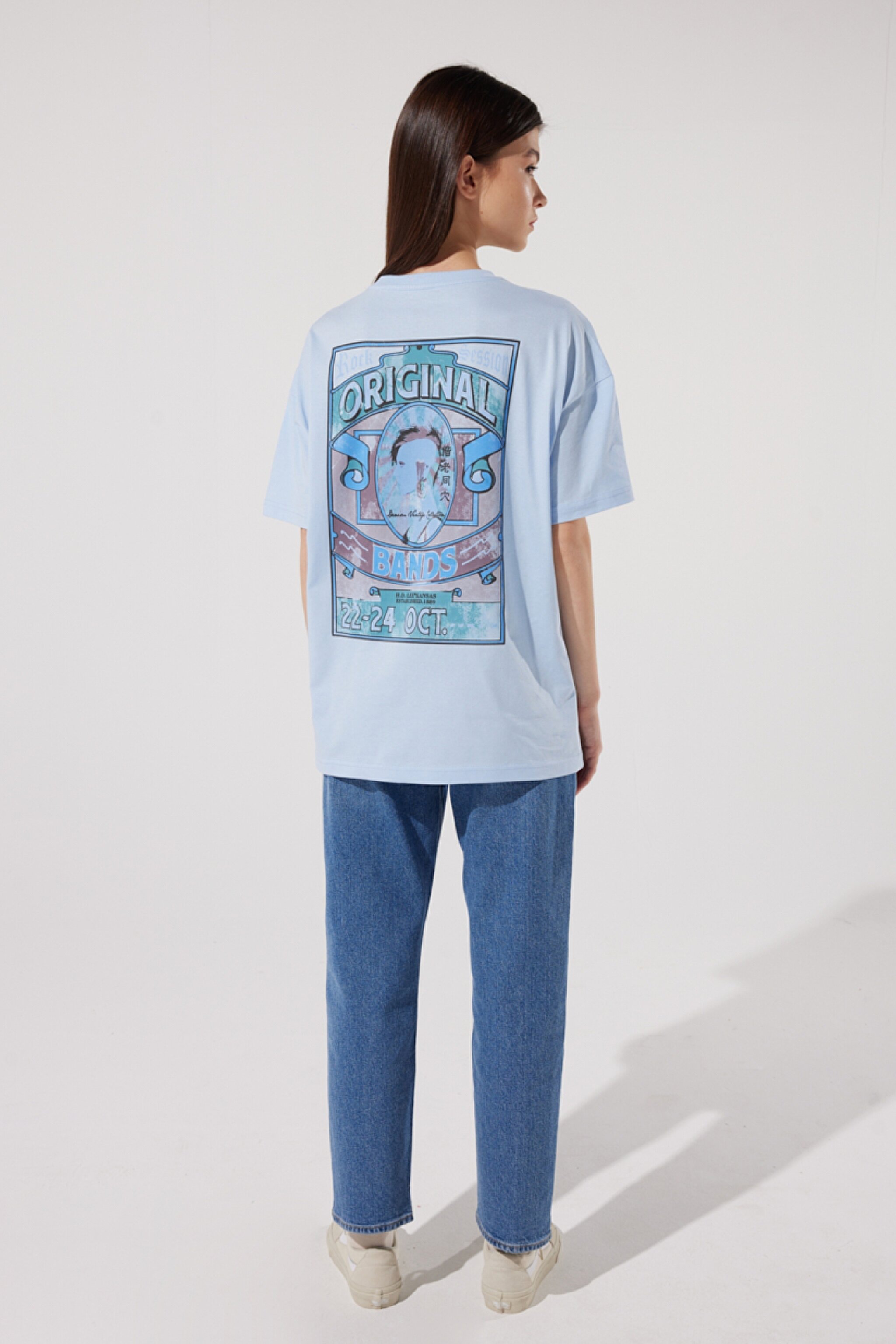 Loose Fit Rahat Kesim %100 Pamuk Bisiklet Yaka Mavi Tişört - Blue-L231308400 (görsel 6)