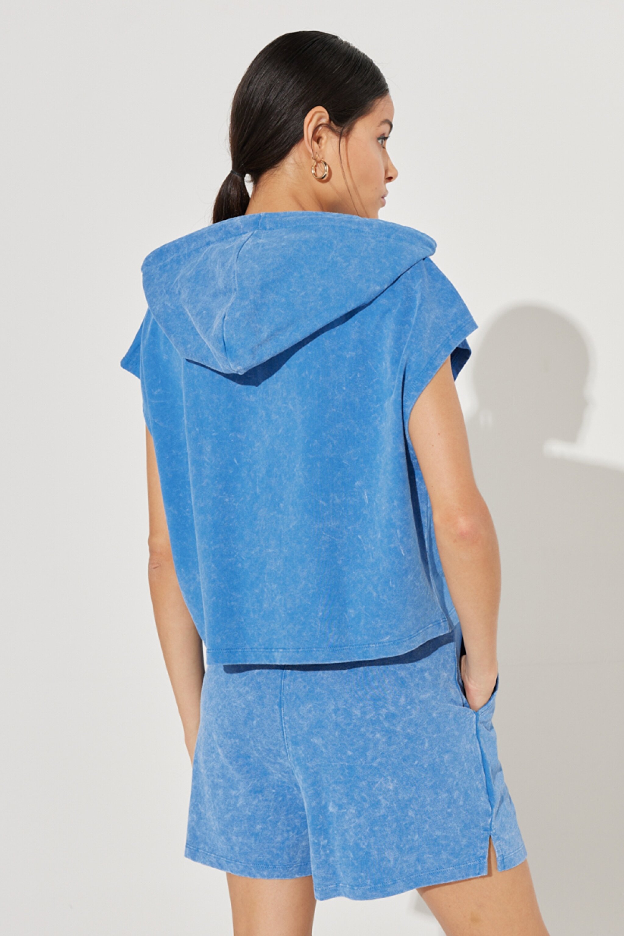 Regular Fit %100 Pamuk Kapüşonlu Yaka Mavi Kolsuz Sweatshirt - Blue-L231320400 (görsel 6)