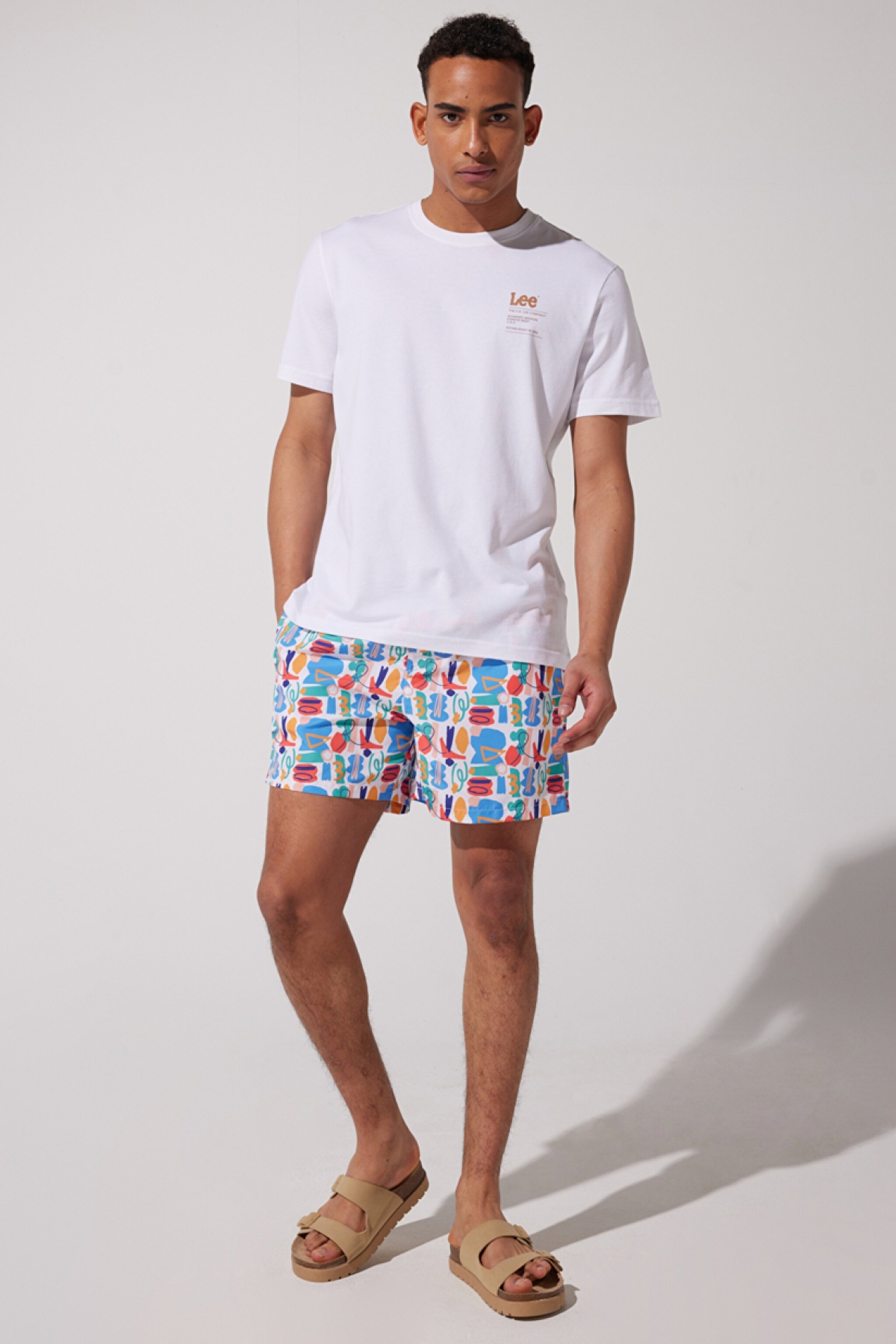 Regular Fit Normal Kesim Normal Bel Desenli Deniz Şortu - Multi-L231339900 (görsel 2)