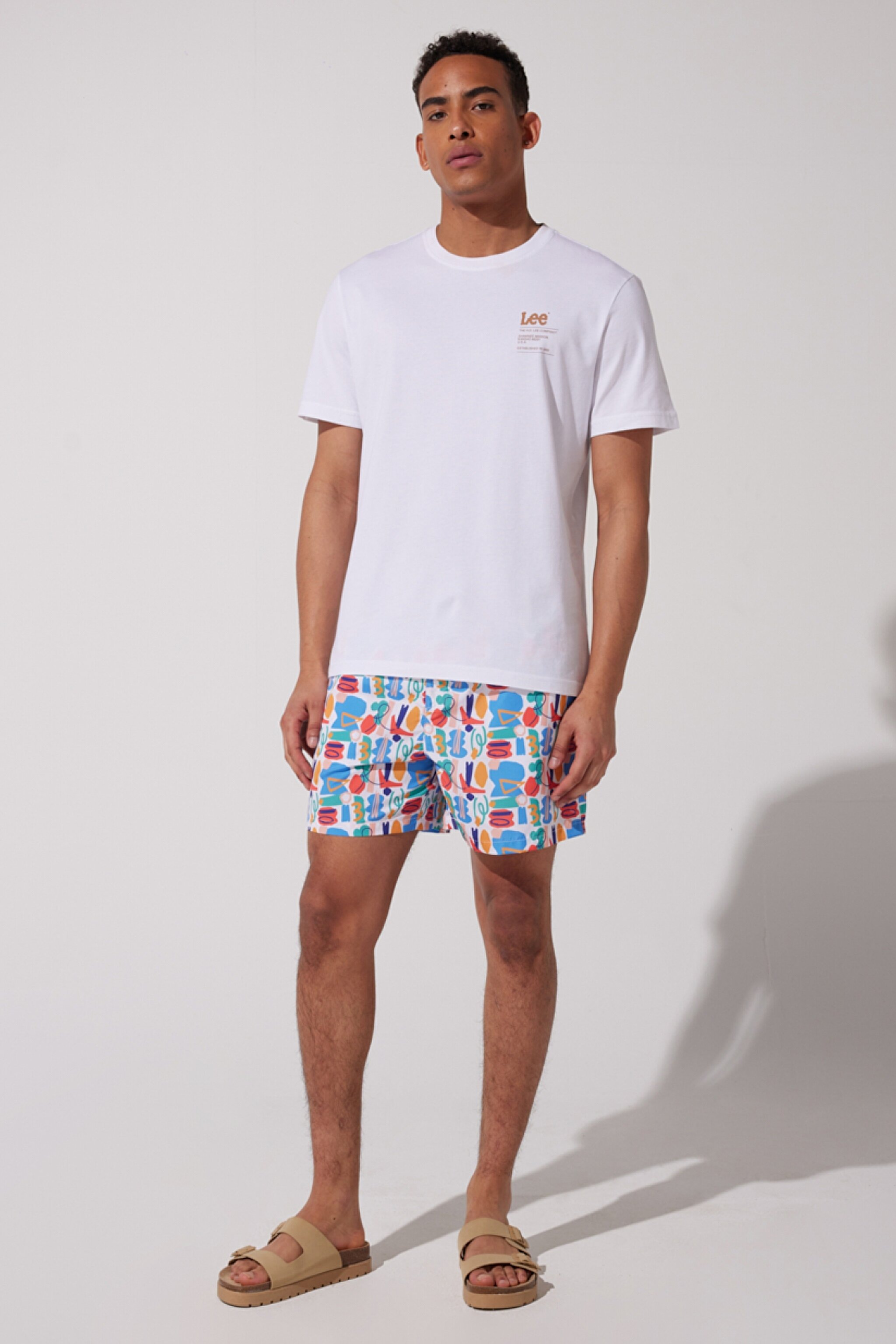 Regular Fit Normal Kesim Normal Bel Desenli Deniz Şortu - Multi-L231339900 (görsel 3)