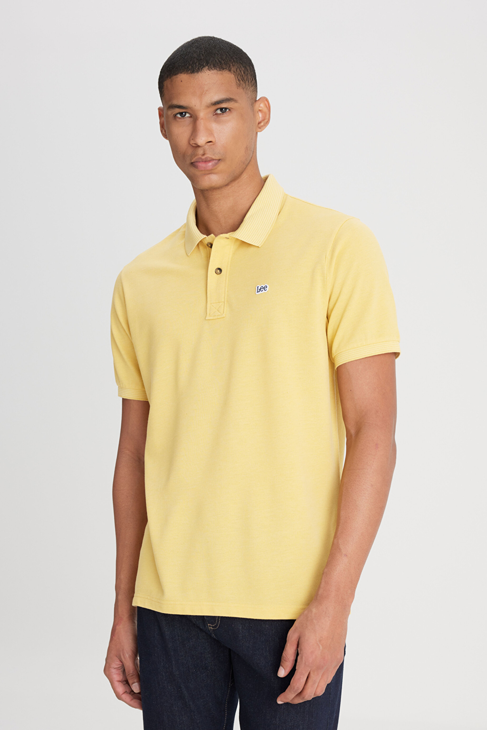 Regular Fit Normal Kesim Polo Yaka Sarı Tişört