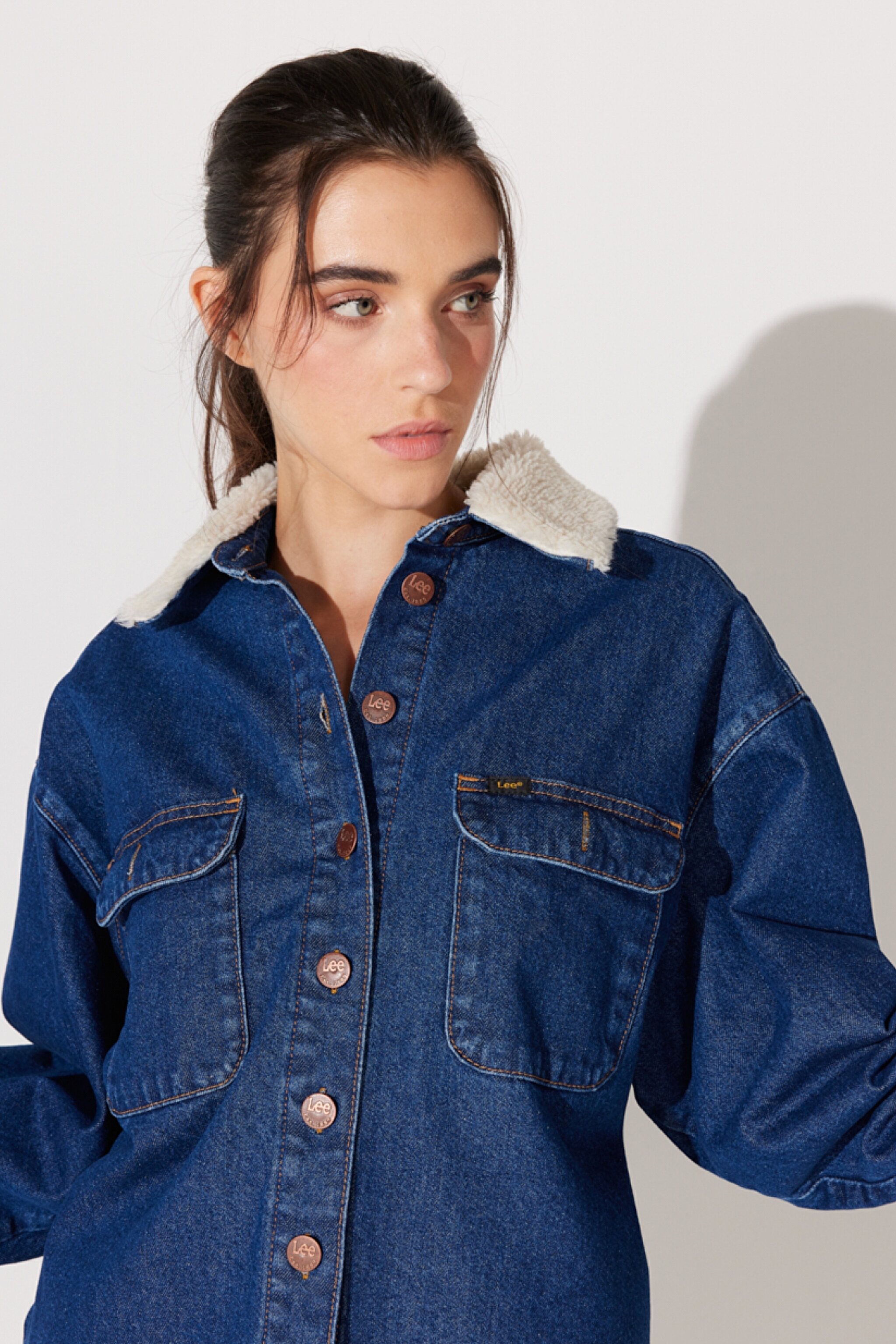 Loose Fit Rahat Kesim %100 Pamuk Sherpa Yaka Mavi Jean Kot Ceket - Mid Blue-L232097XT (görsel 3)