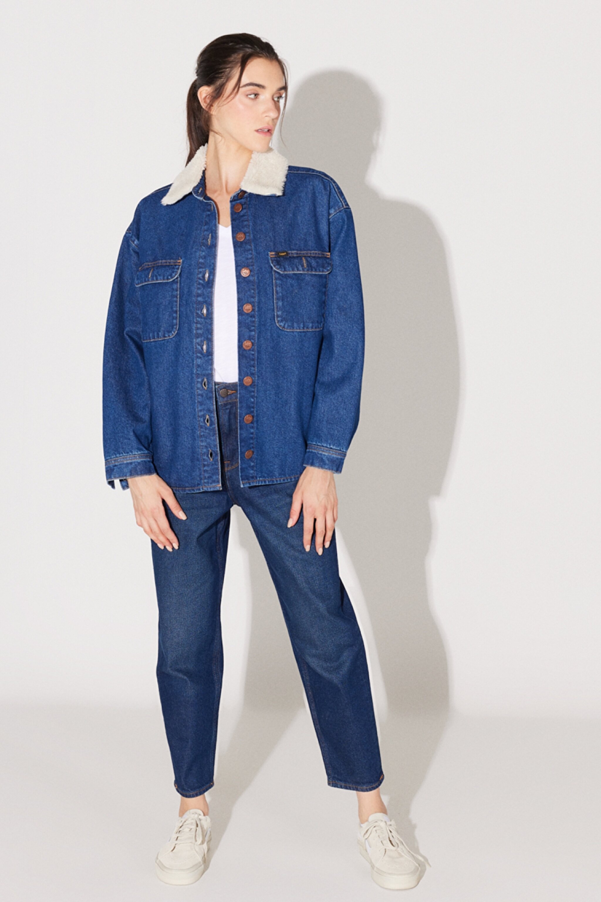Loose Fit Rahat Kesim %100 Pamuk Sherpa Yaka Mavi Jean Kot Ceket - Mid Blue-L232097XT (görsel 7)