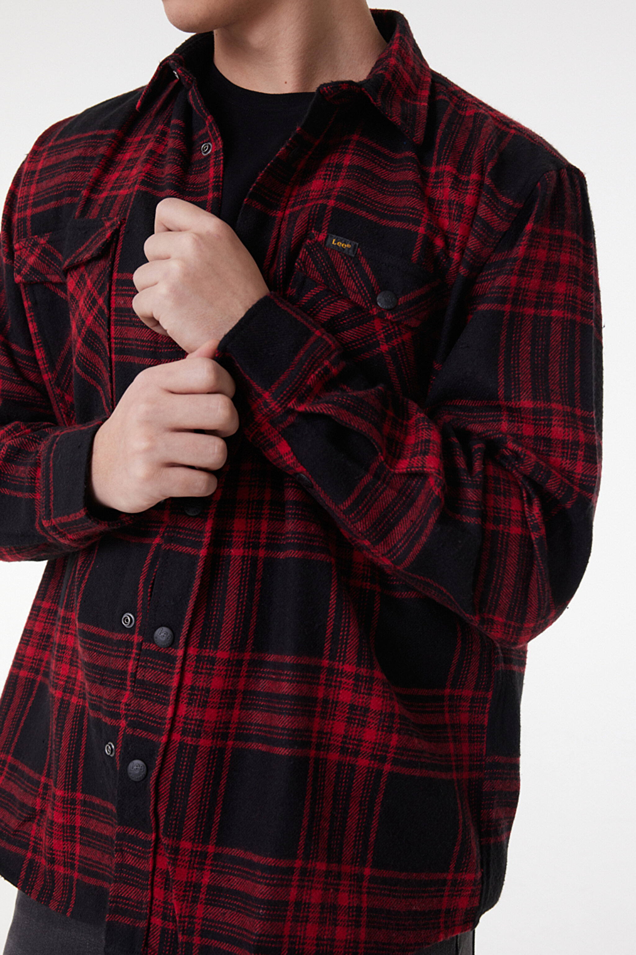 Loose Fit Rahat Kesim Ekose Siyah Kırmızı Şardonlu Uzun Kollu Gömlek - Black-L232146001 (görsel 4)