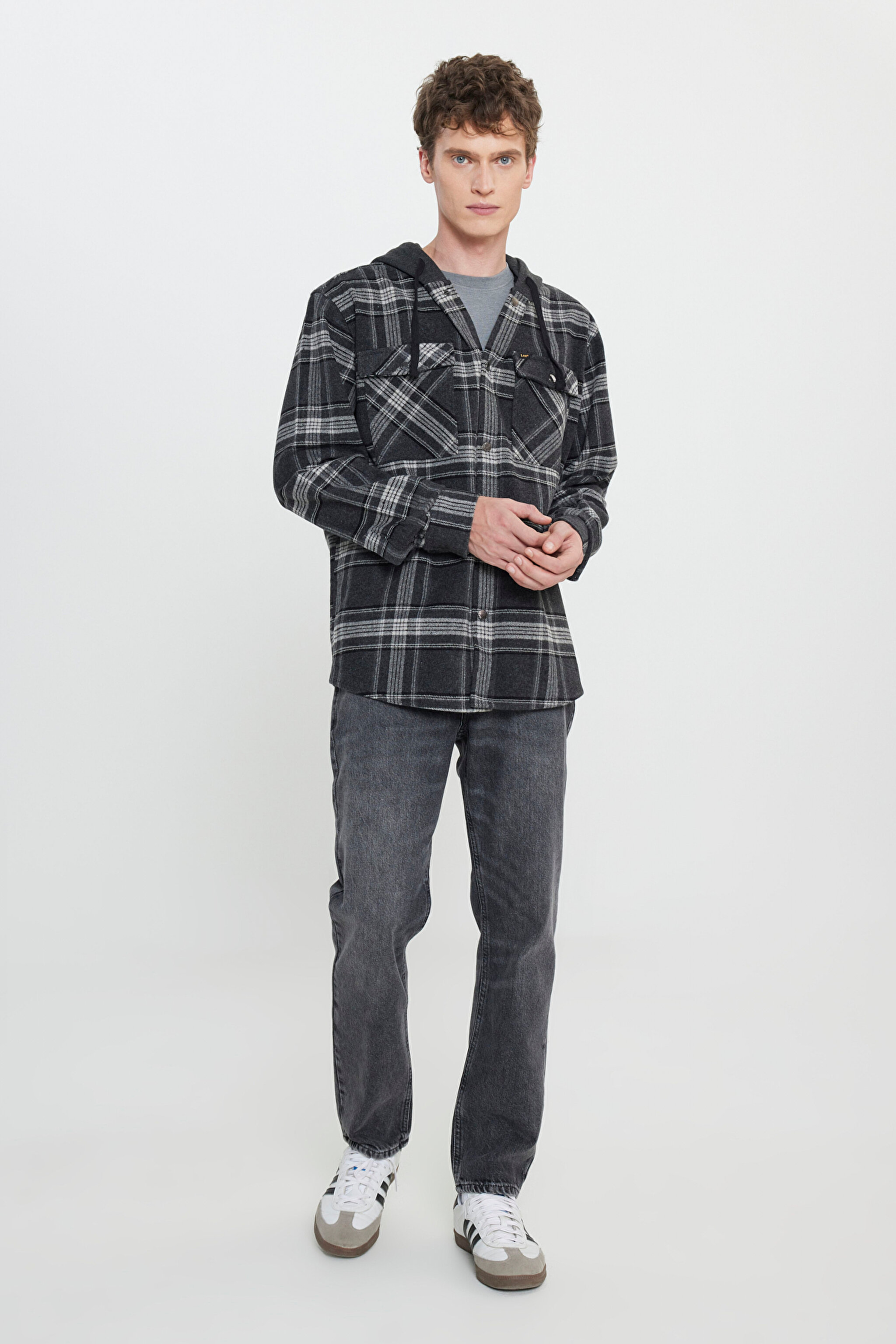 Loose Fit Rahat Kesim Kapüşonlu Şardonlu Siyah Uzun Kollu Gömlek - Black-L232151001 (görsel 3)