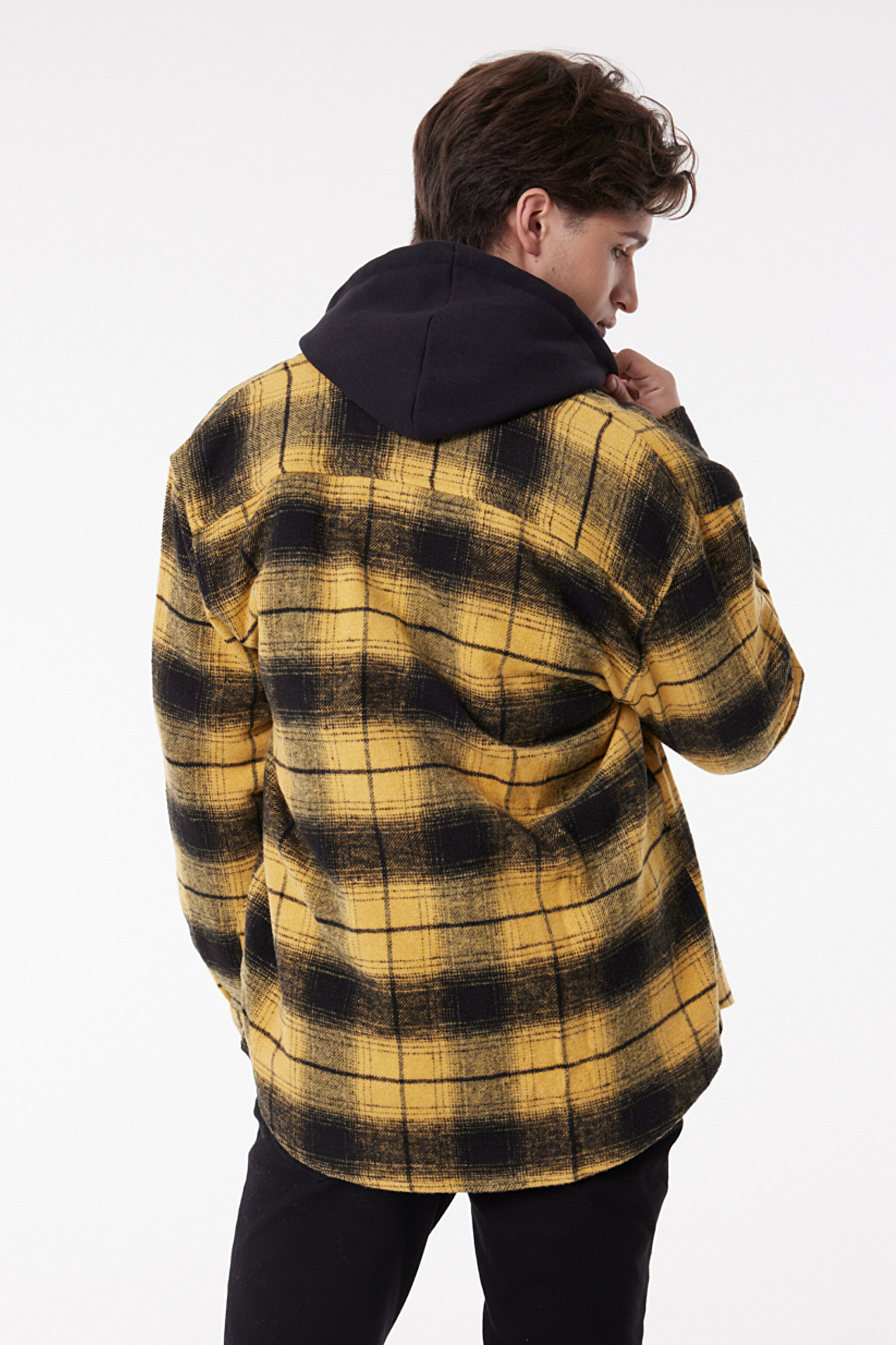 Loose Fit Rahat Kesim Ekose Hardal Siyah Şardonlu Uzun Kollu Gömlek - Mustard-L232162210 (görsel 8)