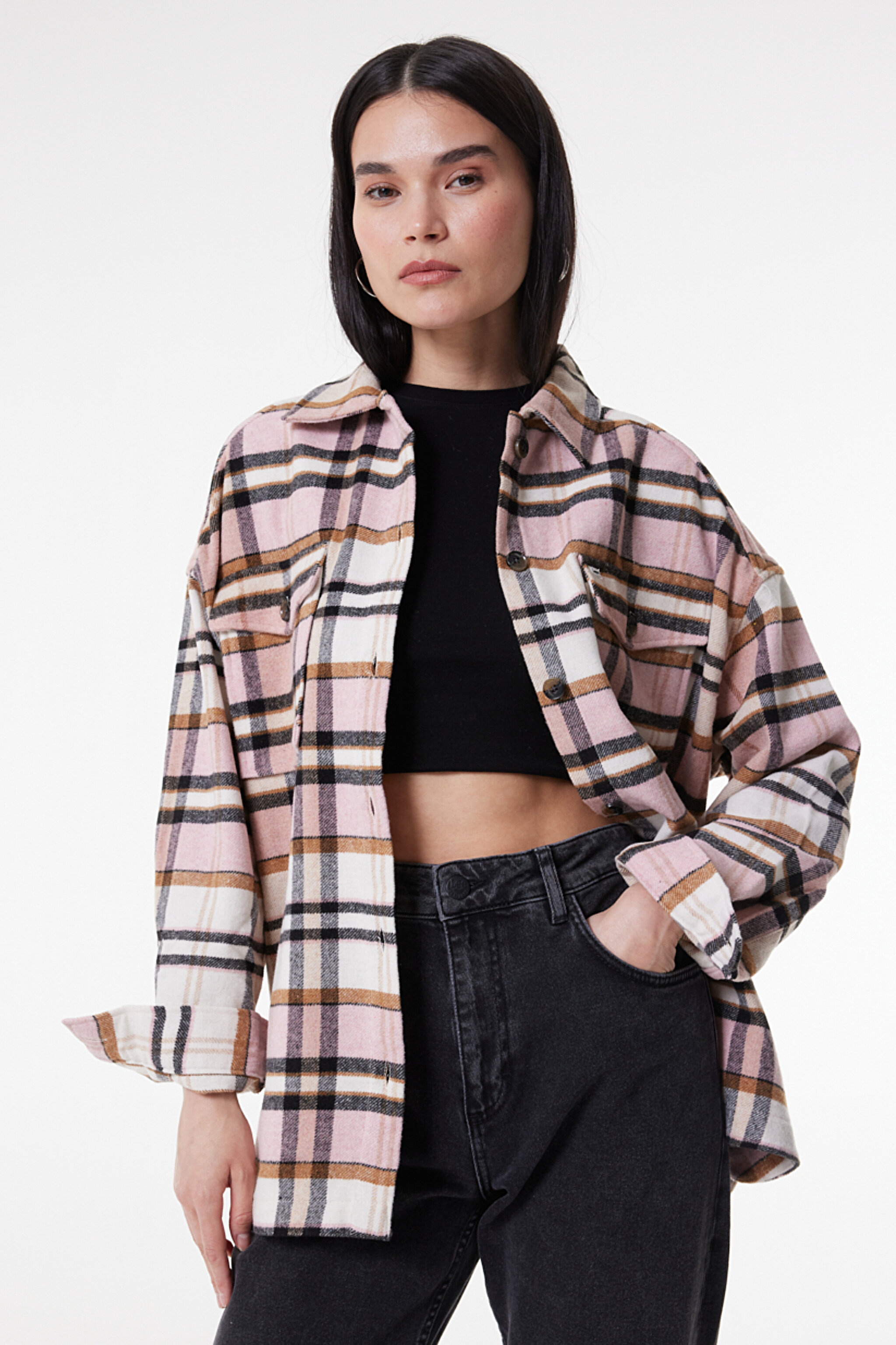 Oversize Fit Geniş Kesim Ekose Krem Pembe Şardonlu Uzun Kollu Gömlek