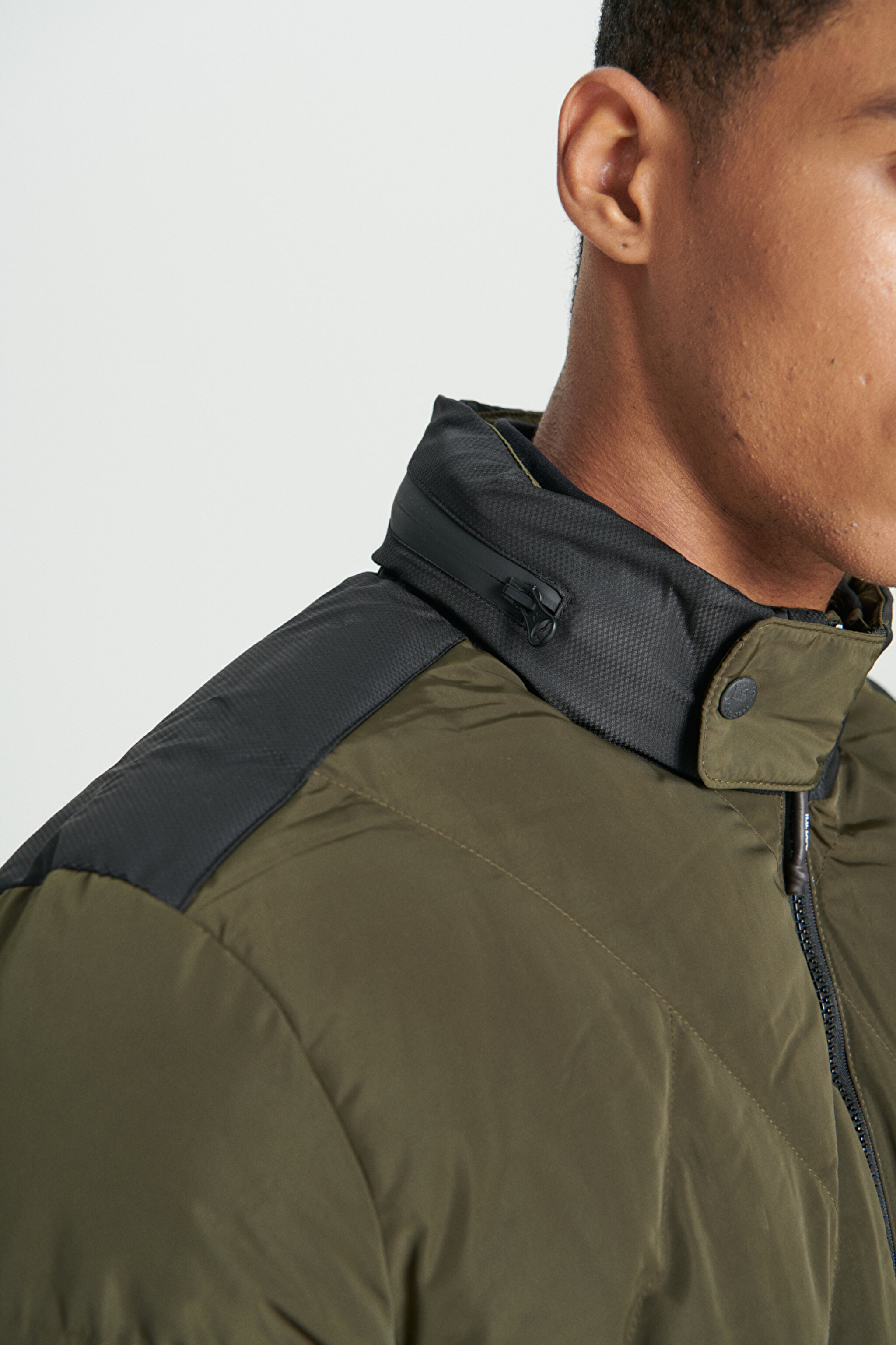 Regular Fit Normal Kesim Kapüşonlu Tam Fermuarlı Haki Mont - Khaki-L232199801 (görsel 6)
