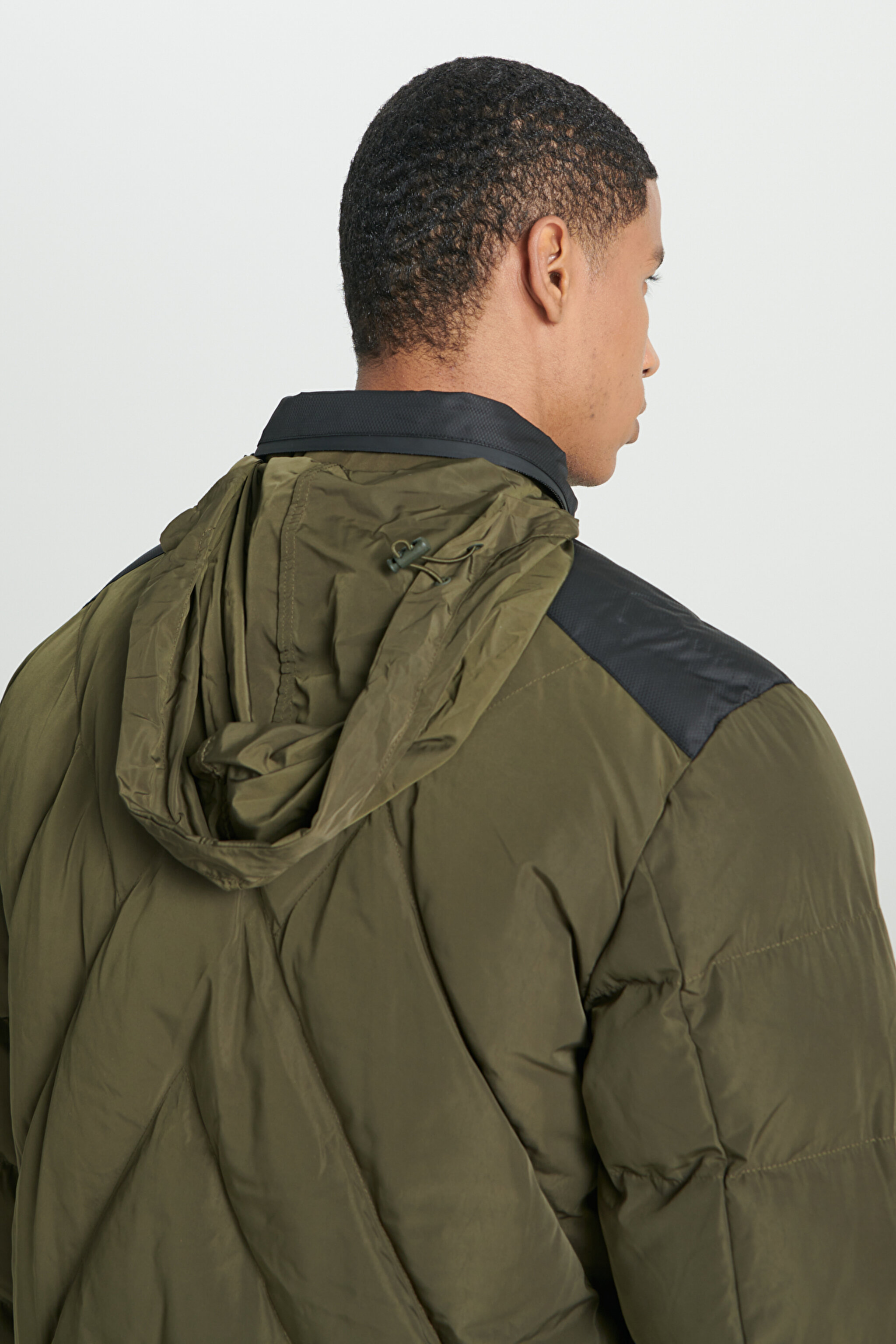 Regular Fit Normal Kesim Kapüşonlu Tam Fermuarlı Haki Mont - Khaki-L232199801 (görsel 7)