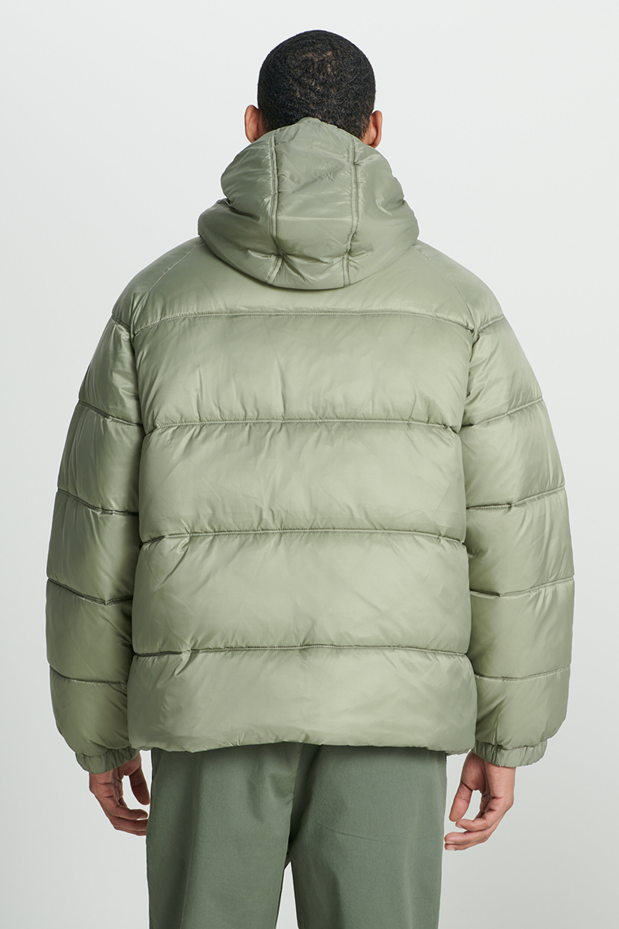 Regular Fit Normal Kesim Kapüşonlu Açık Yeşil Şişme Mont - Light Green-L232213299 (görsel 8)