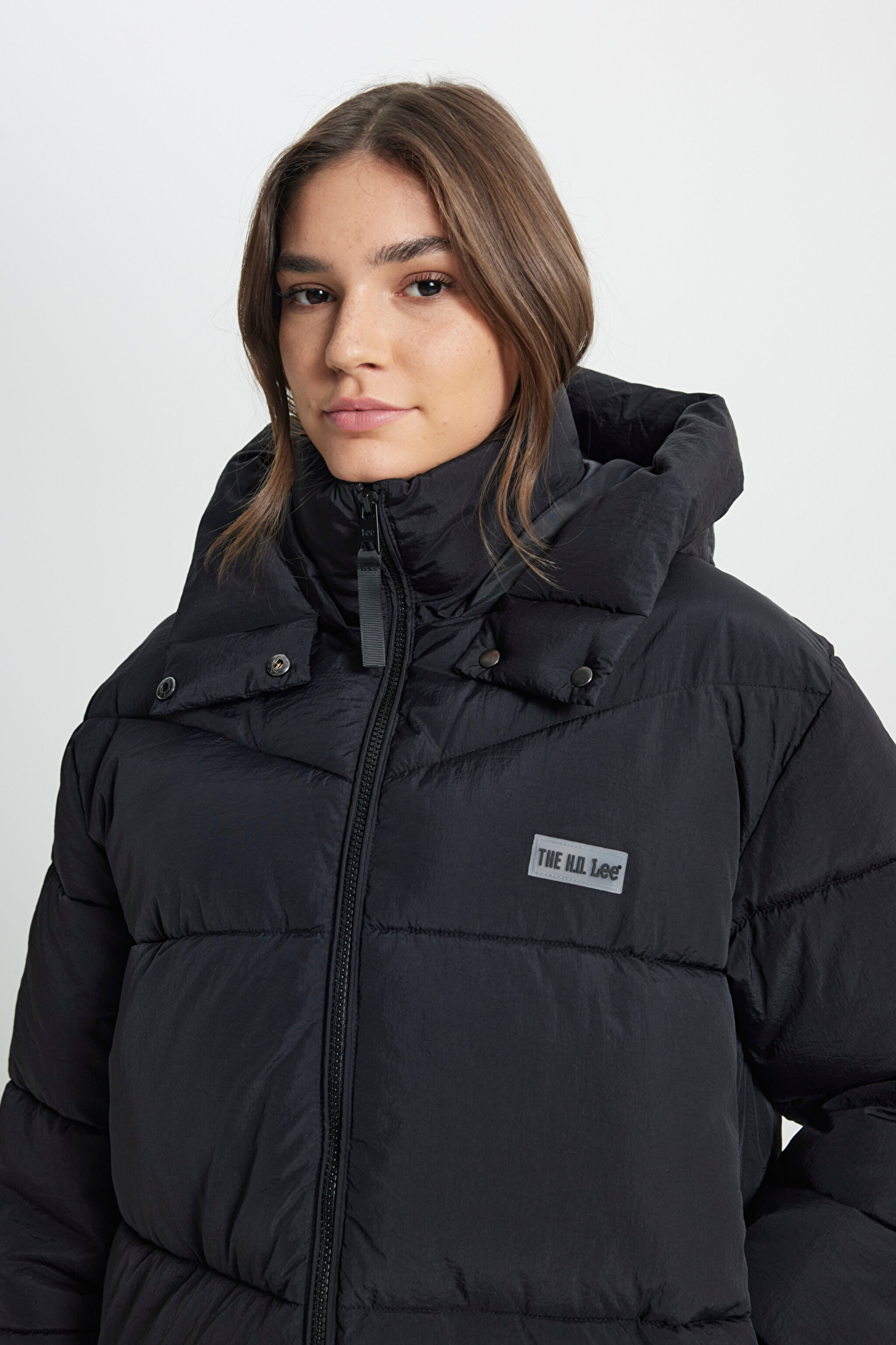 Loose Fit Rahat Kesim Kapüşonlu Uzun Siyah Şişme Mont - Black-L232222001 (görsel 6)