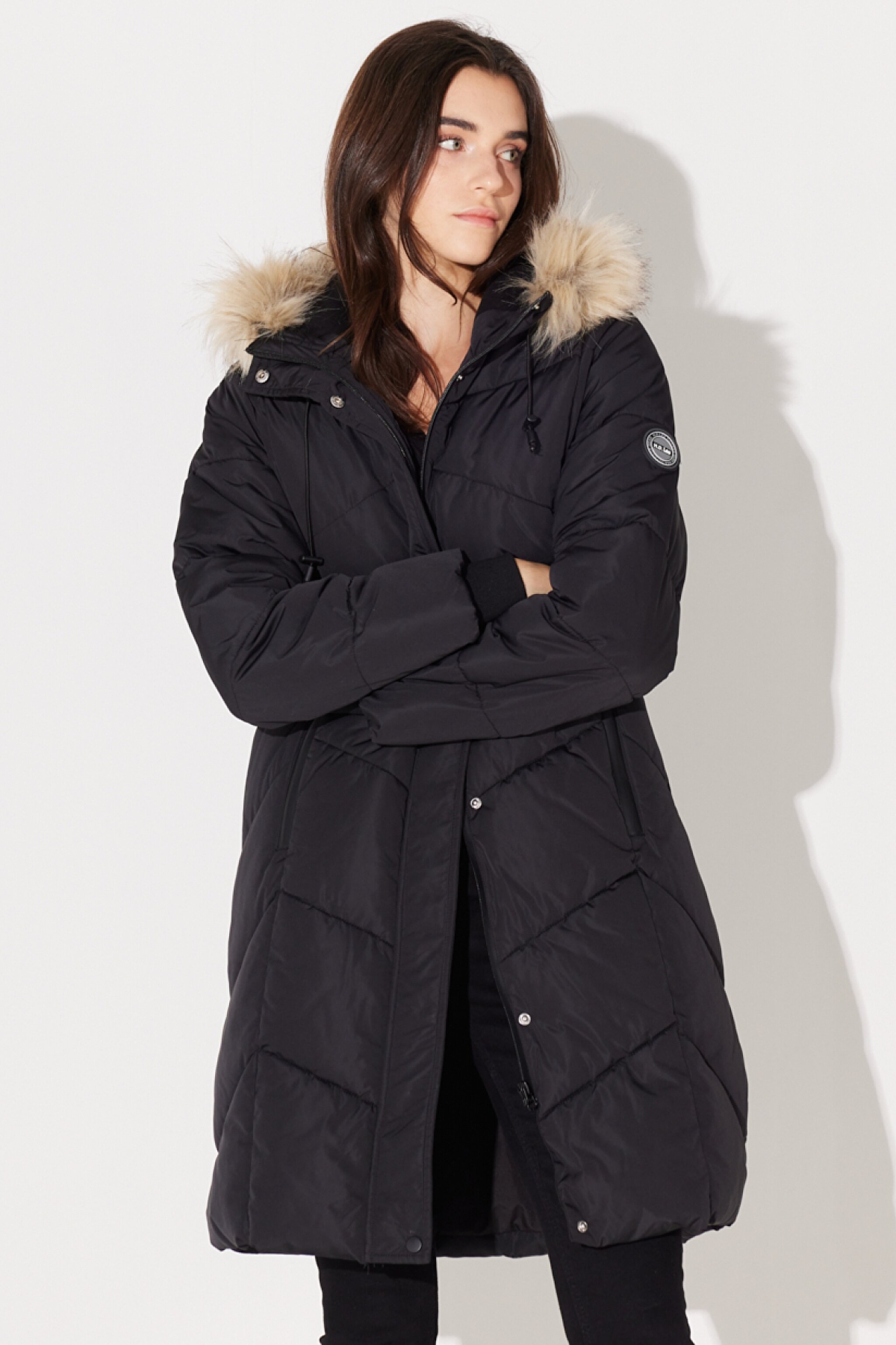 Regular Fit Normal Kesim Kapüşonlu Siyah Uzun Şişme Mont - Black-L232223001 (görsel 2)