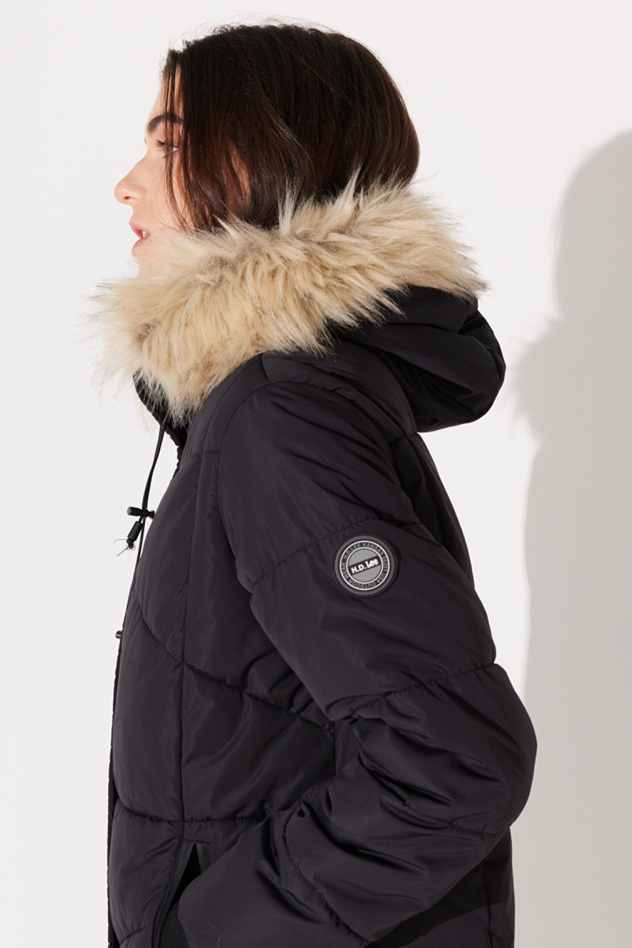 Regular Fit Normal Kesim Kapüşonlu Siyah Uzun Şişme Mont - Black-L232223001 (görsel 5)
