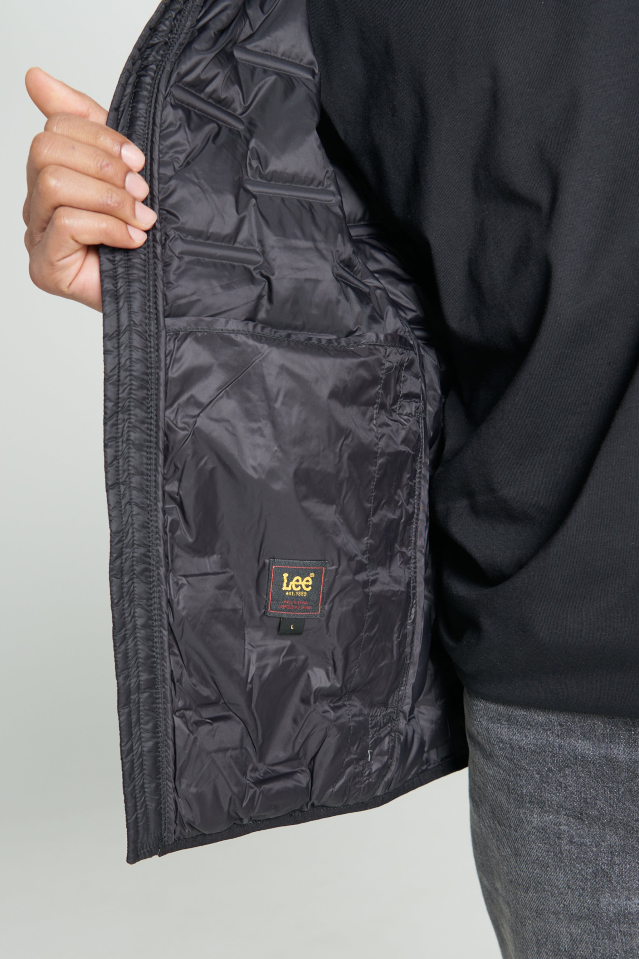 Regular Fit Normal Kesim Dik Yaka Siyah Şişme Mont - Black-L232287001 (görsel 6)