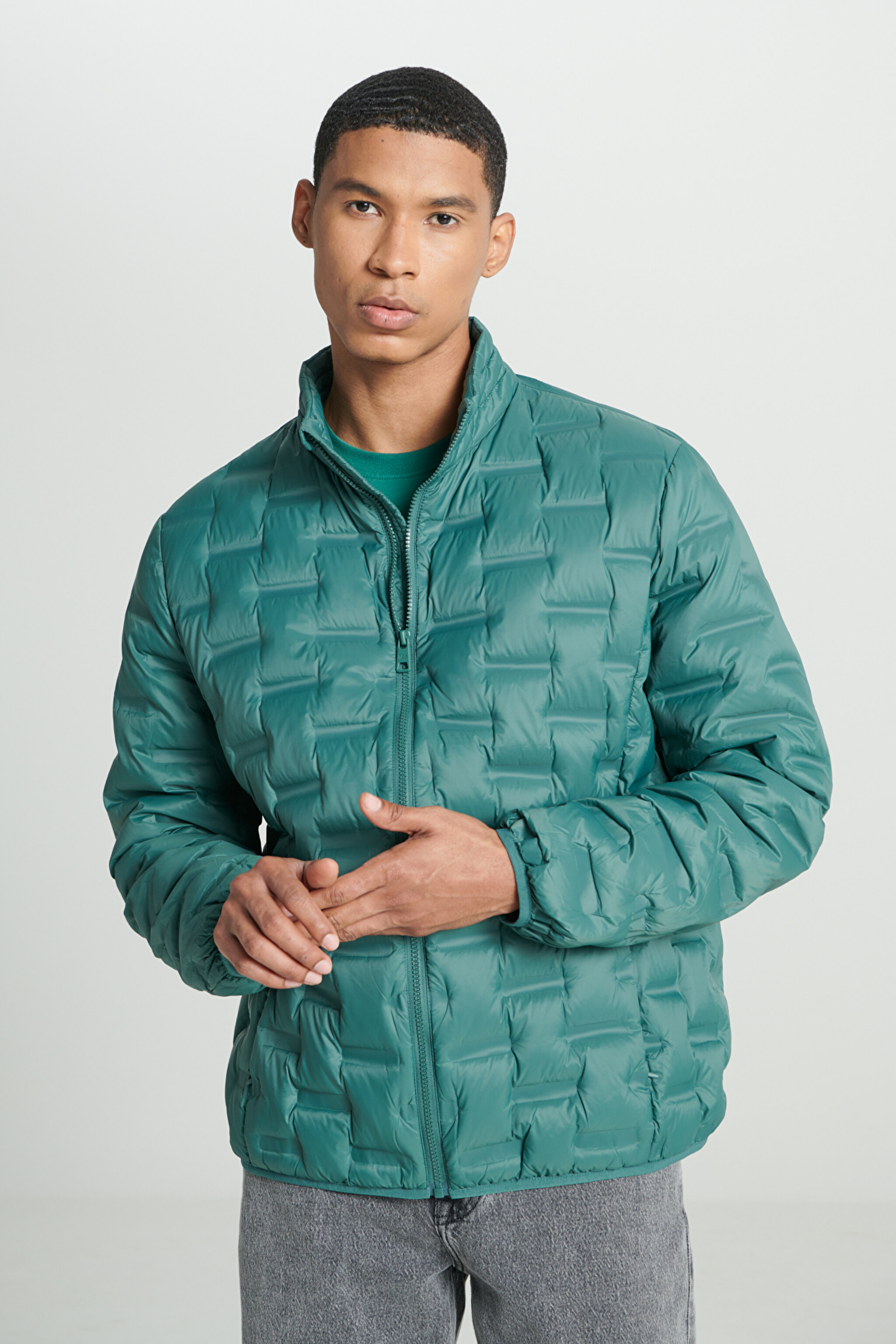 Regular Fit Normal Kesim Dik Yaka Mint Yeşili Şişme Ceket - Green-L232287300 (görsel 2)