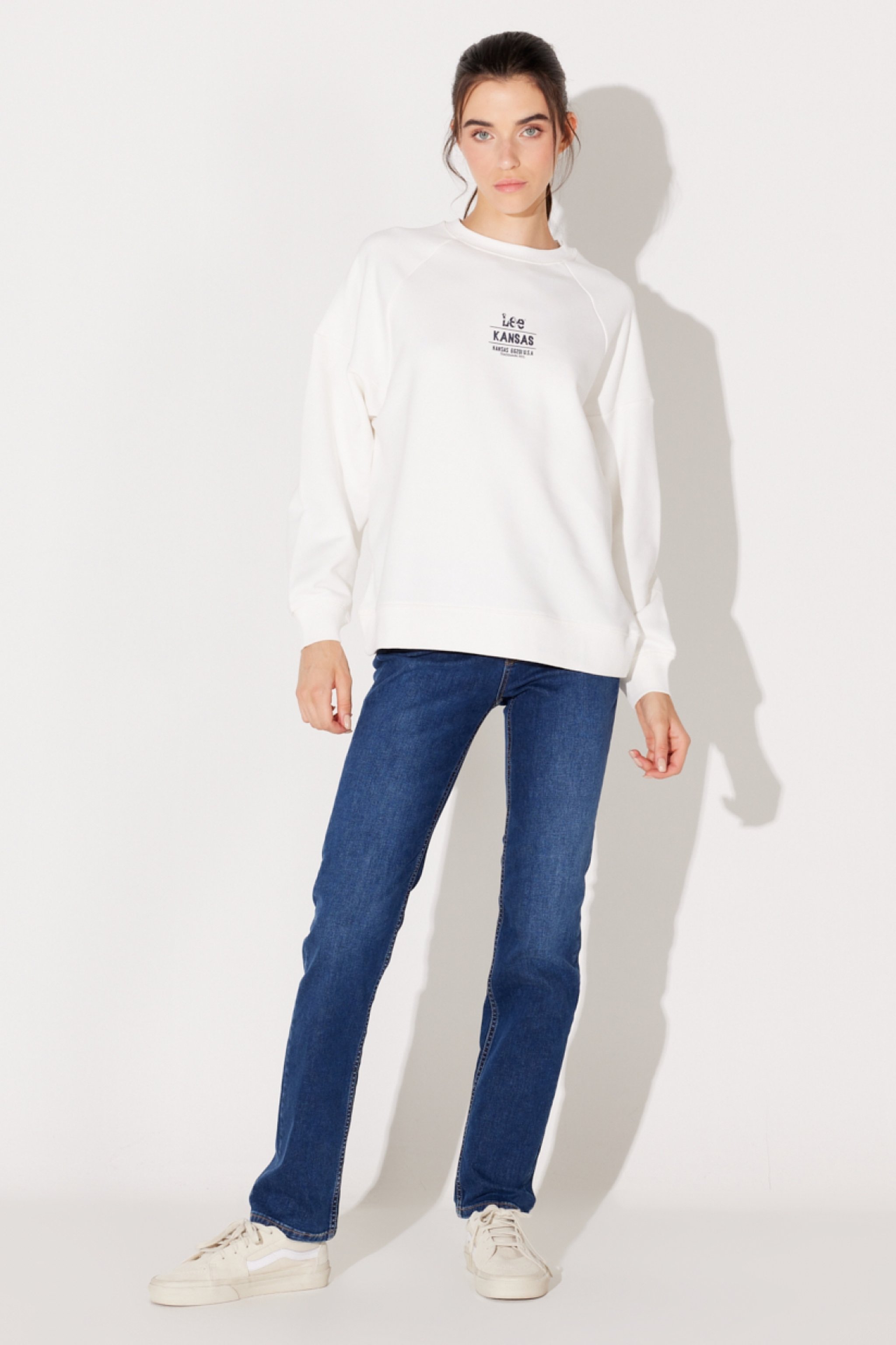 Oversize Fit Geniş Kesim Bisiklet Yaka Şardonlu Kırık Beyaz Sweatshirt - Off White-L232344102 (görsel 5)