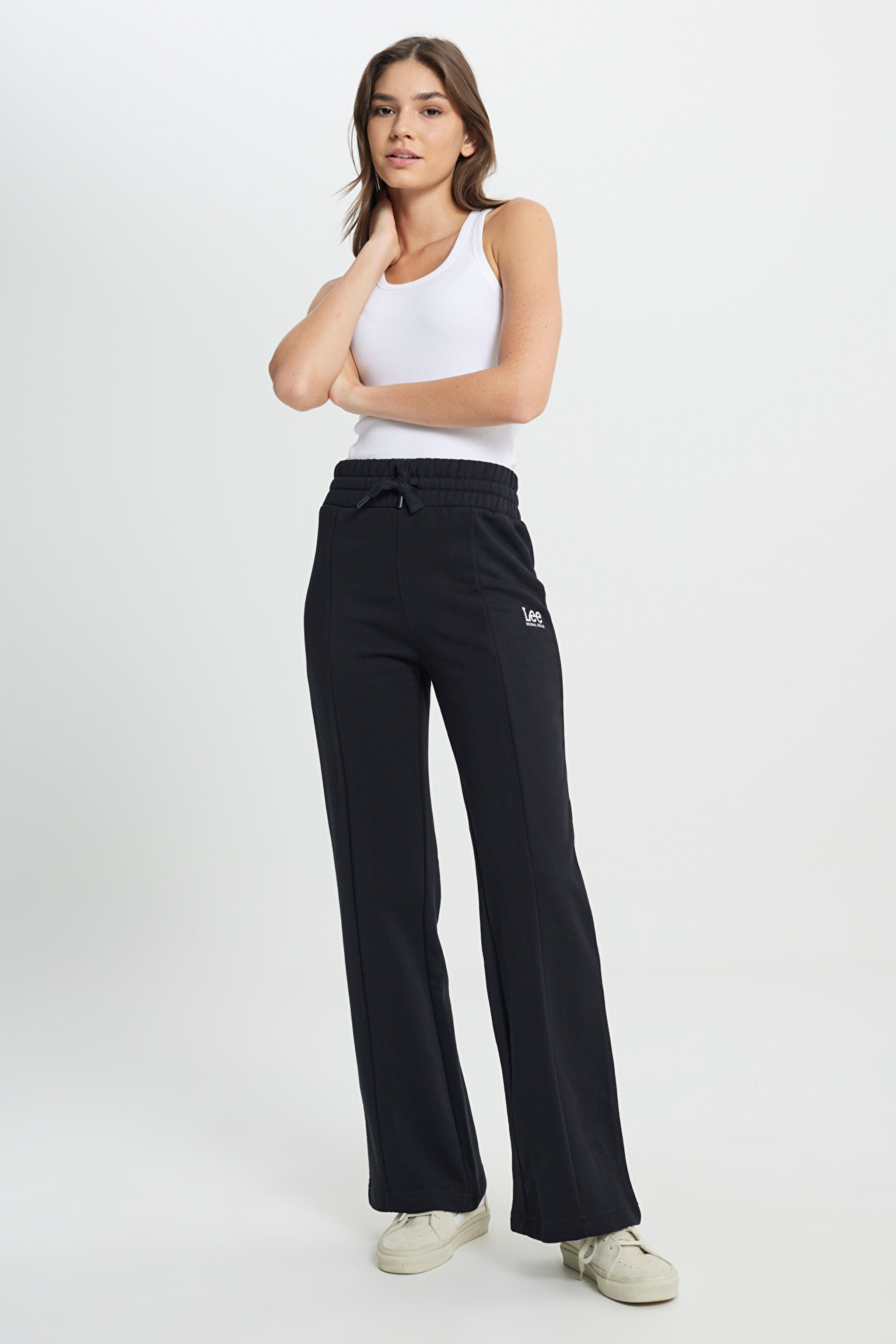 Loose Fit Rahat Kesim Normal Bel Geniş Paça Şardonlu Siyah Sweatpant - Black-L232363001