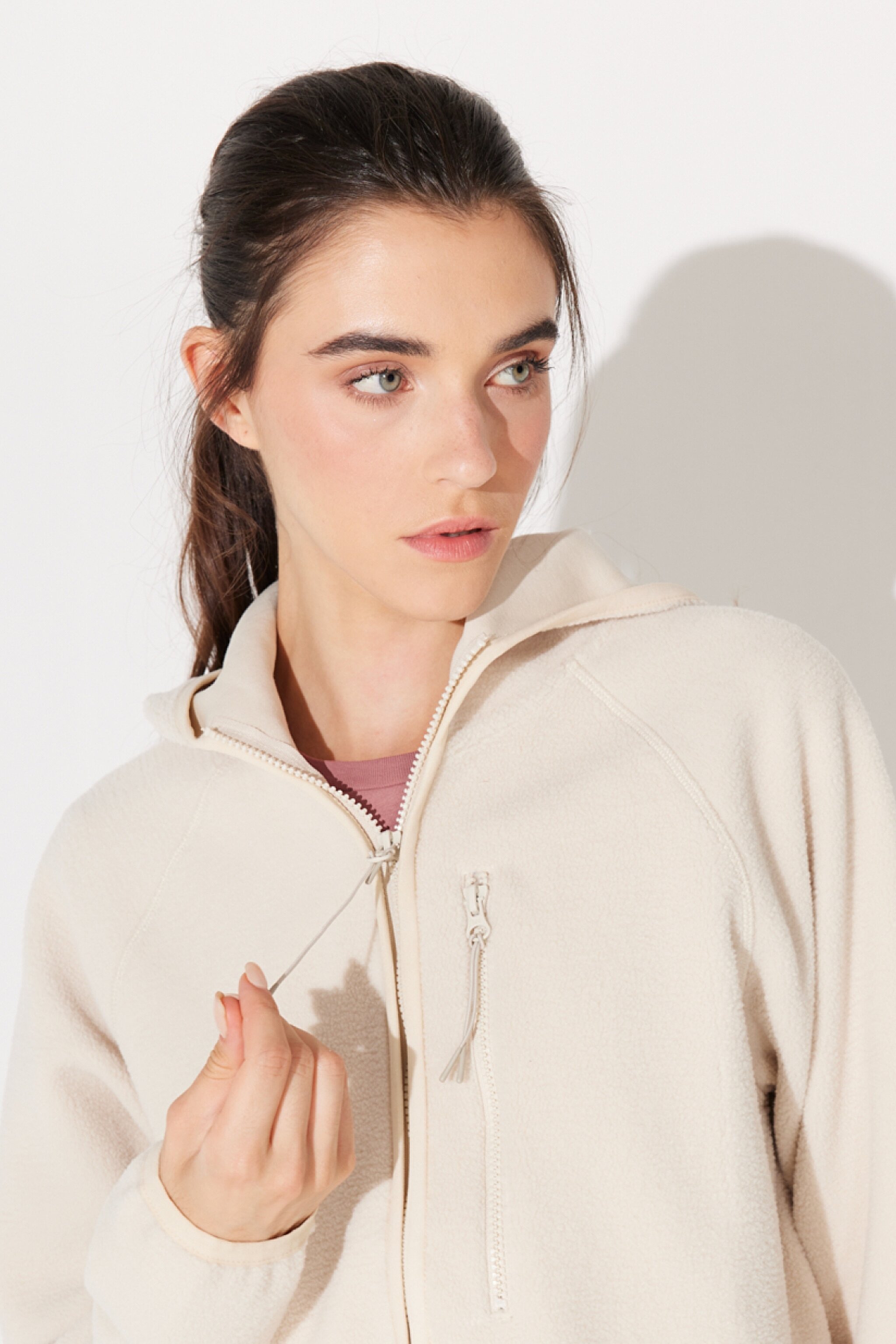 Regular Fit Normal Kesim Kapüşonlu Tam Fermuarlı Ekru Sherpa Ceket - Ecru-L232371104 (görsel 4)