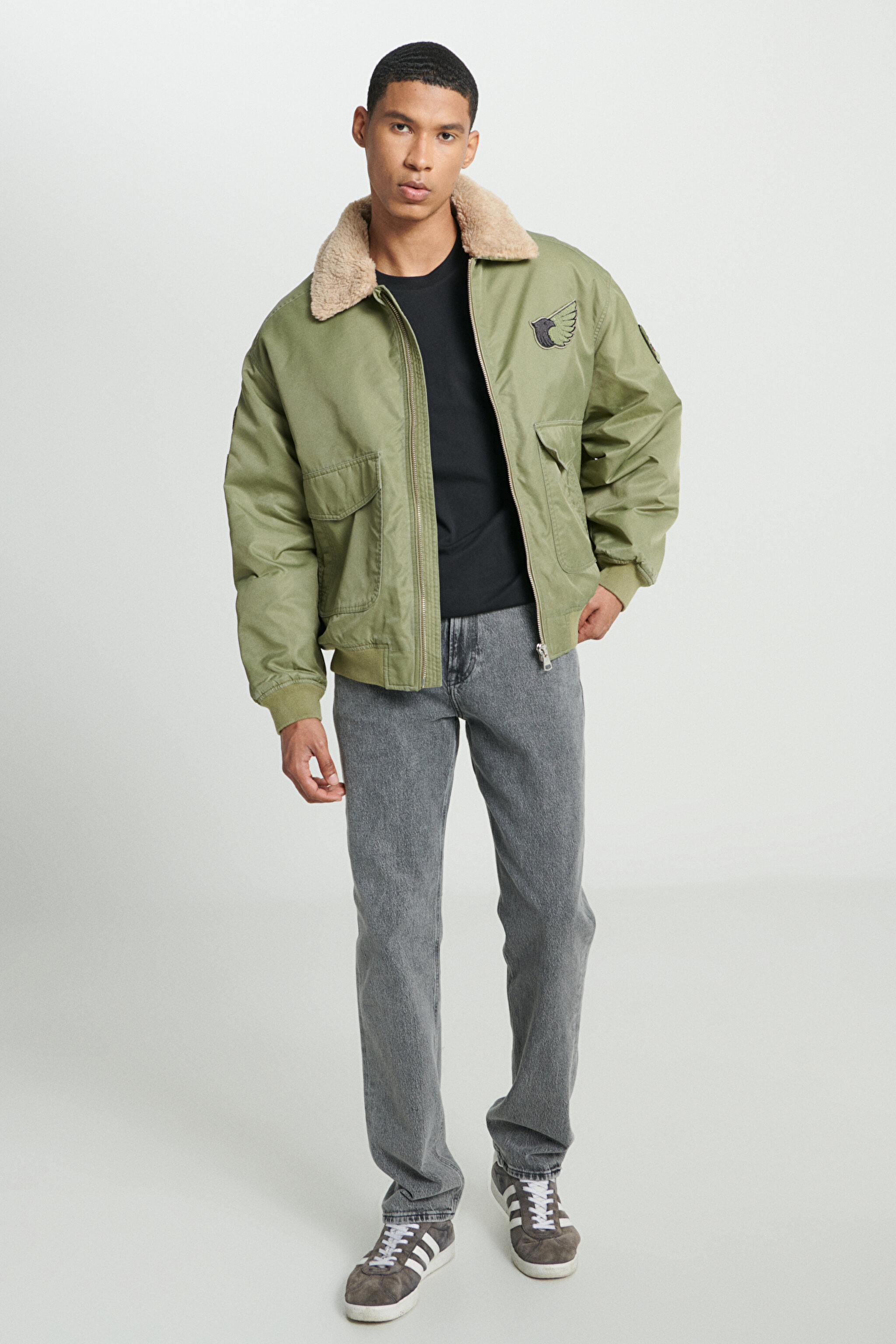 Regular Fit Normal Kesim Patch Detaylı Sherpa Yaka Haki Bomber Ceket - Khaki-L232386801 (görsel 4)