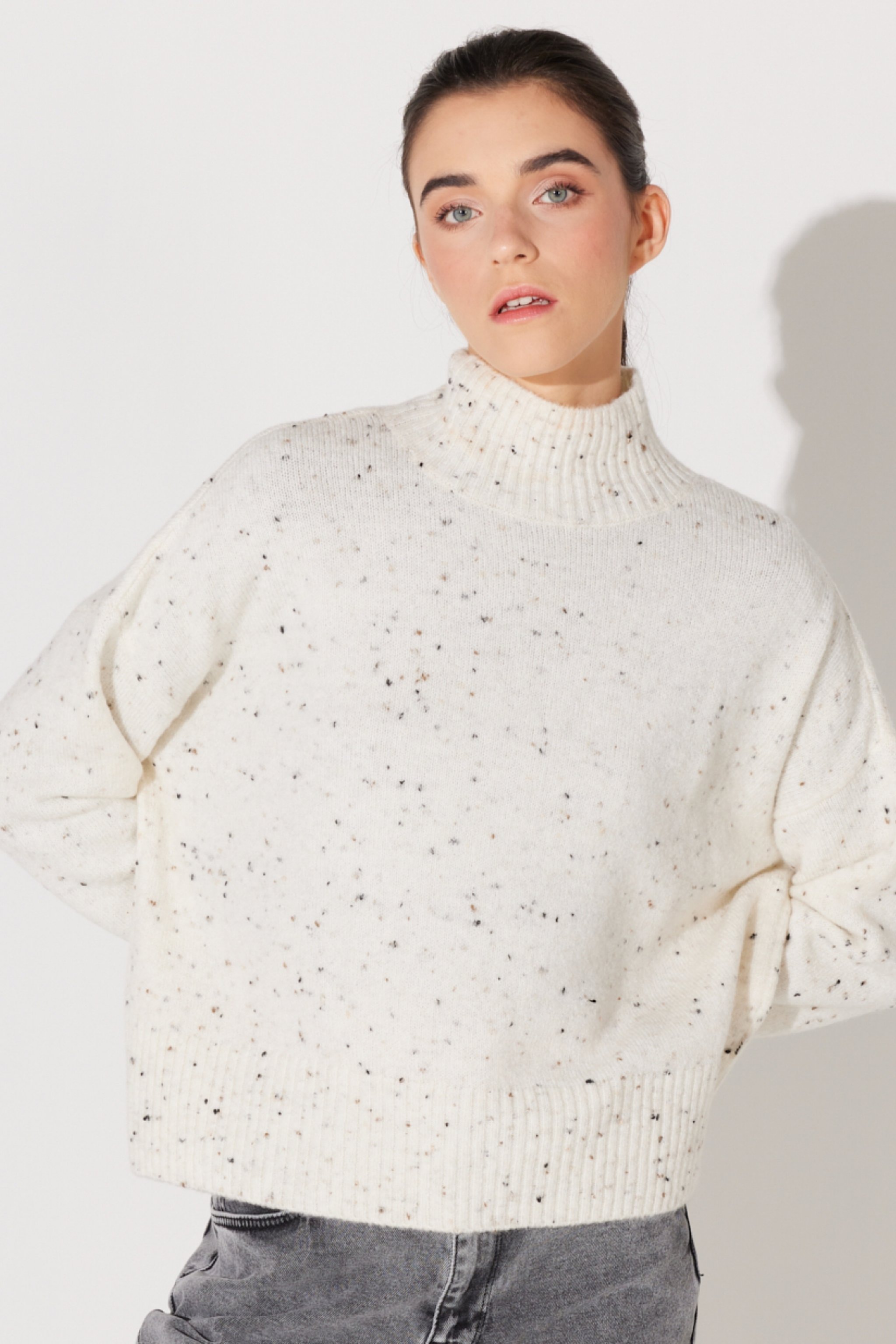 Regular Fit Normal Kesim Balıkçı Yaka Kırık Beyaz Triko Kazak - Off White-L232494102 (görsel 2)
