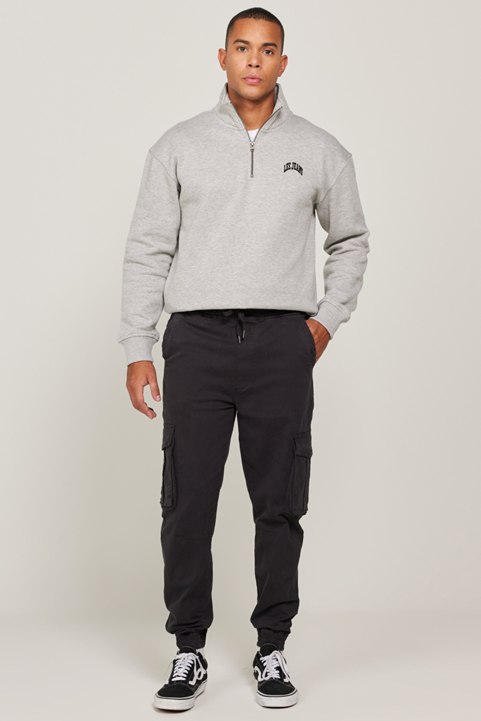 Regular Fit Normal Kesim Normal Bel Kargo Cepli Siyah Esnek Jooger Pantolon - Washed Black-L232498JA (görsel 2)