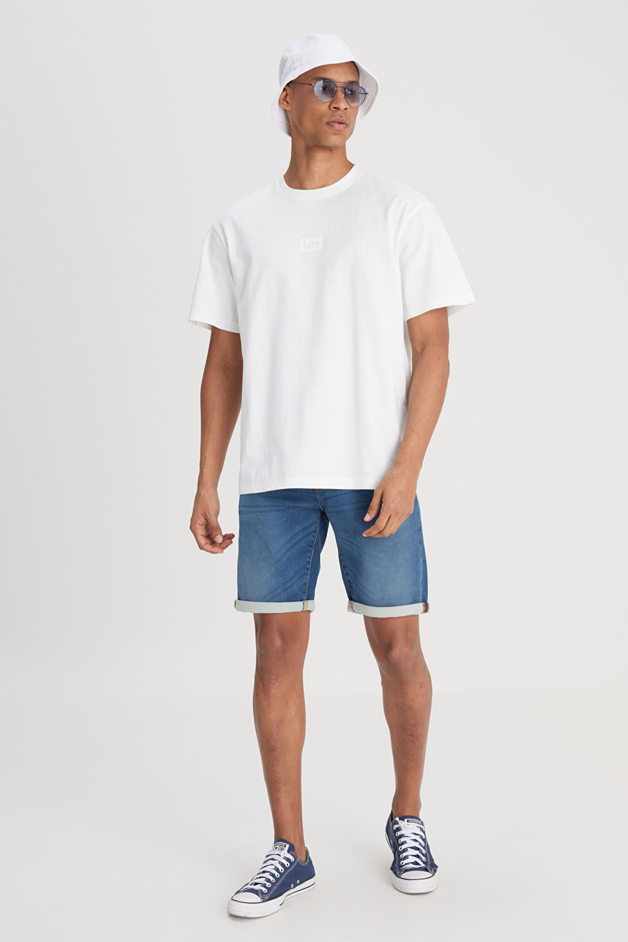 Slim Fit Dar Kesim Yüksek Bel 5 Cepli Açık Mavi Jean Kot Şort