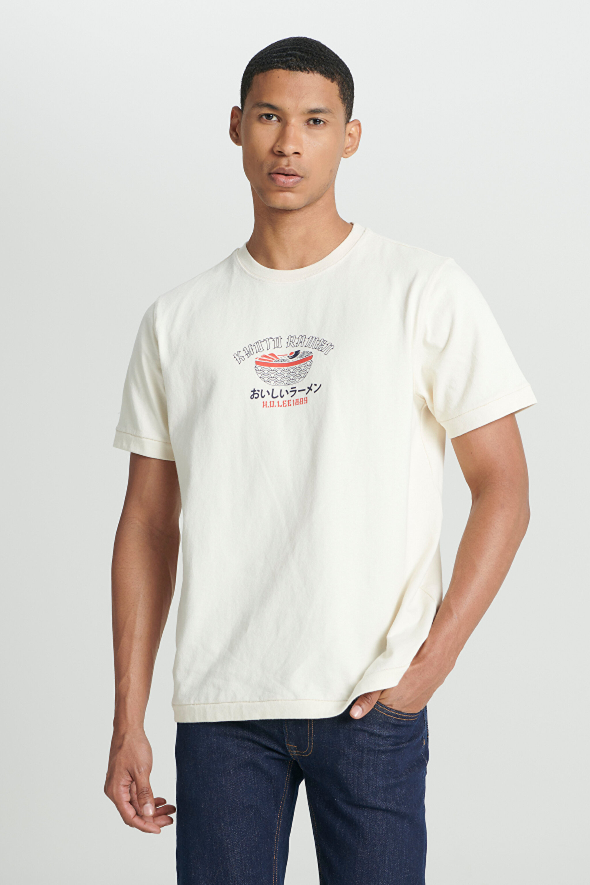 Regular Fit Normal Kesim Bisiklet Yaka %100 Pamuk Kırık Beyaz Tişört - Off White-L241184102