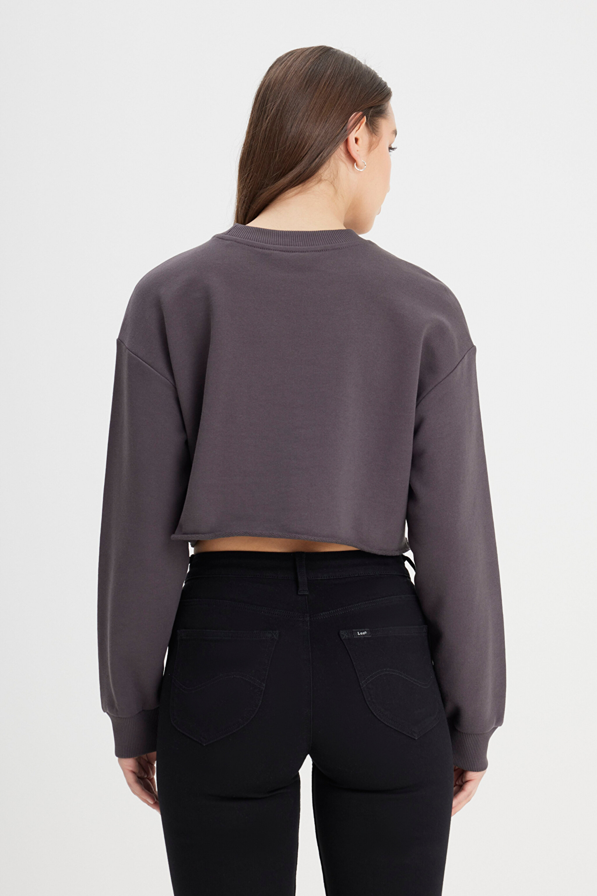 Bisiklet Yaka %100 Pamuk Siyah Crop Sweatshirt - Washed Black-L241261ON (görsel 6)