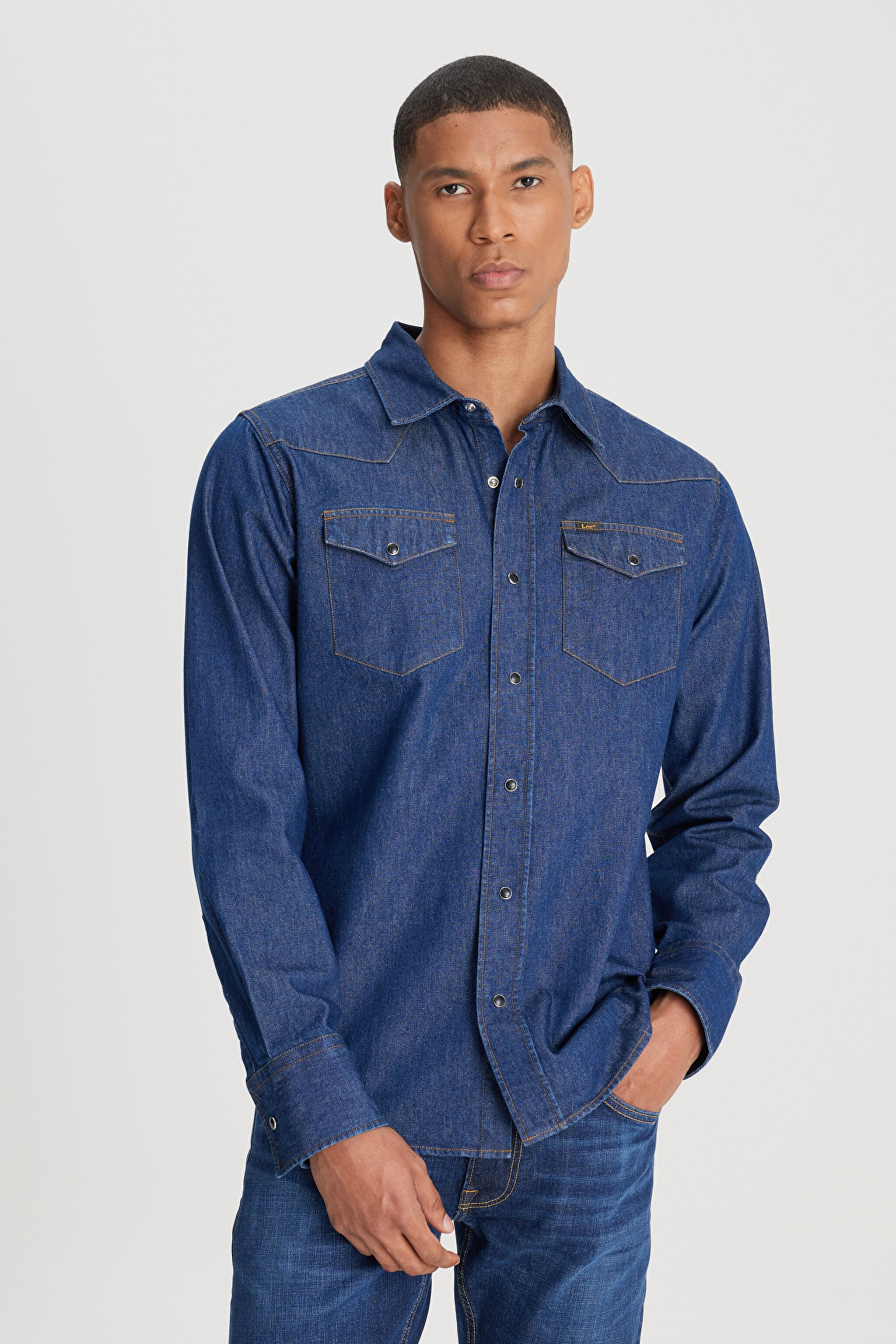 Regular Fit Normal Kesim %100 Pamuk Lacivert Jean Kot Gömlek - Rinse-L241513401 (görsel 6)
