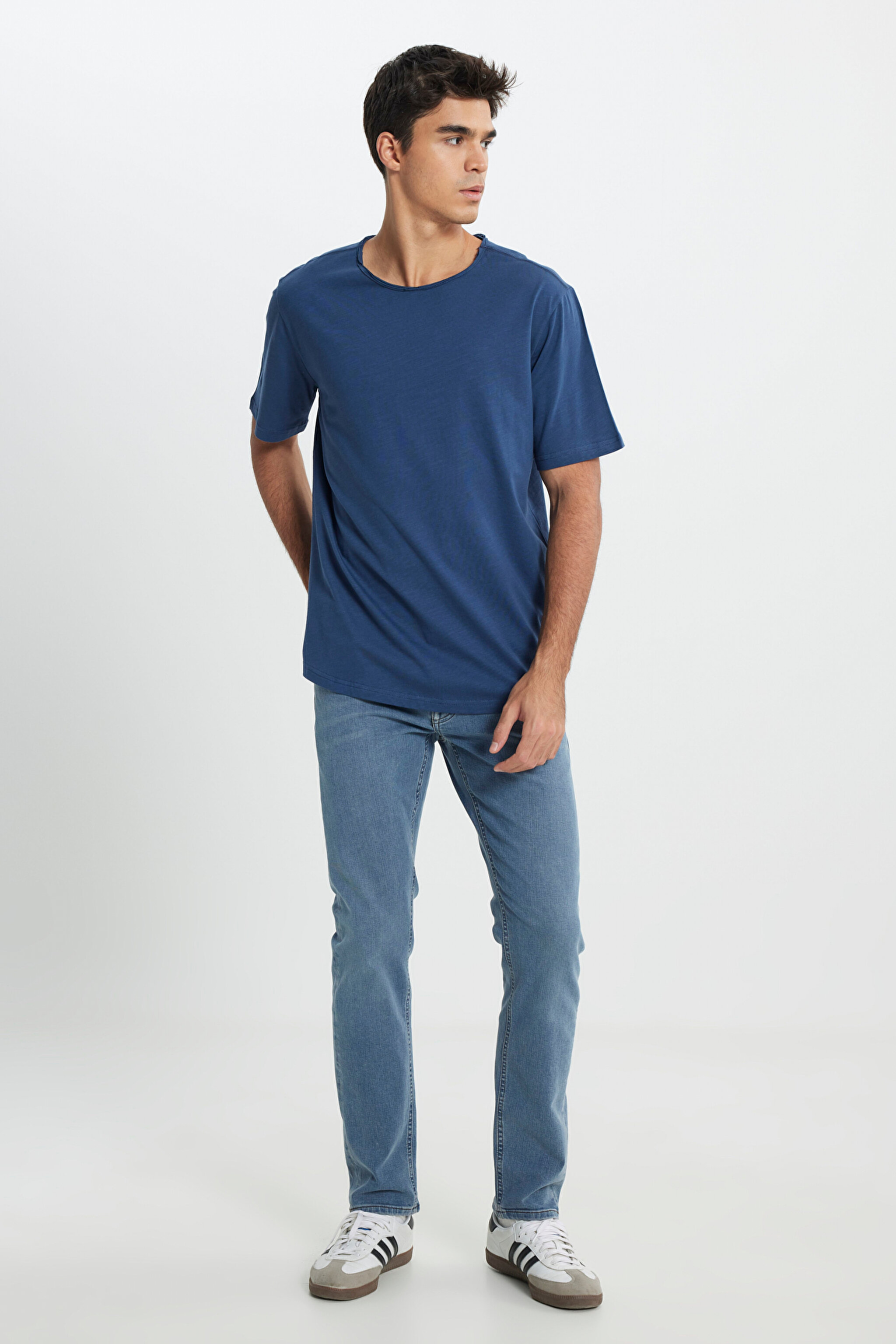 Regular Fit Normal Kesim Bisiklet Yaka %100 Pamuk Lacivert Tişört - İndigo-L241570TF (görsel 3)
