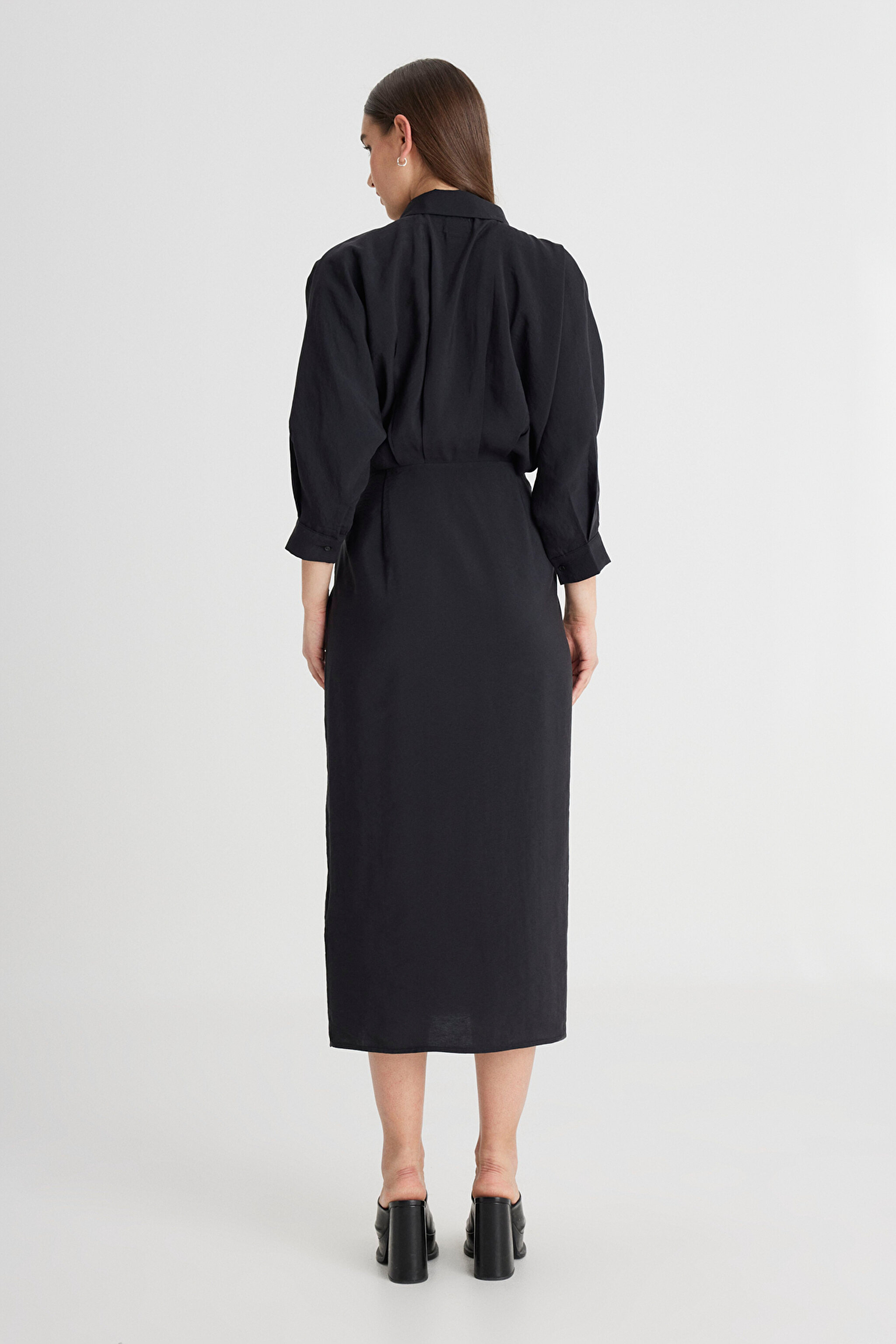 Loose Fit Rahat Kesim Siyah Gömlek Elbise - Black-L241612001 (görsel 5)