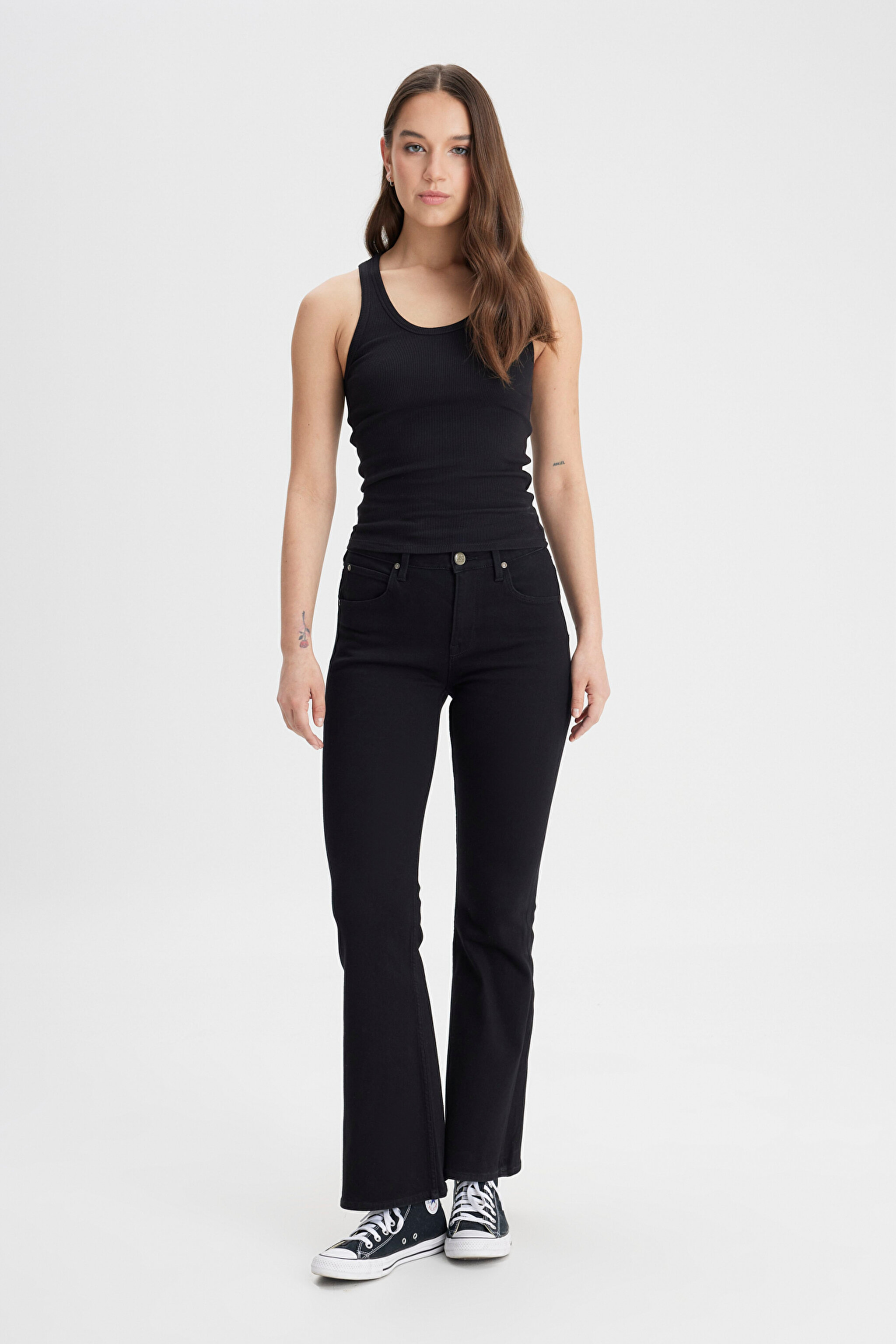 Slim Fit Dar Kesim Siyah Tişört - Black-L241615001 (görsel 3)