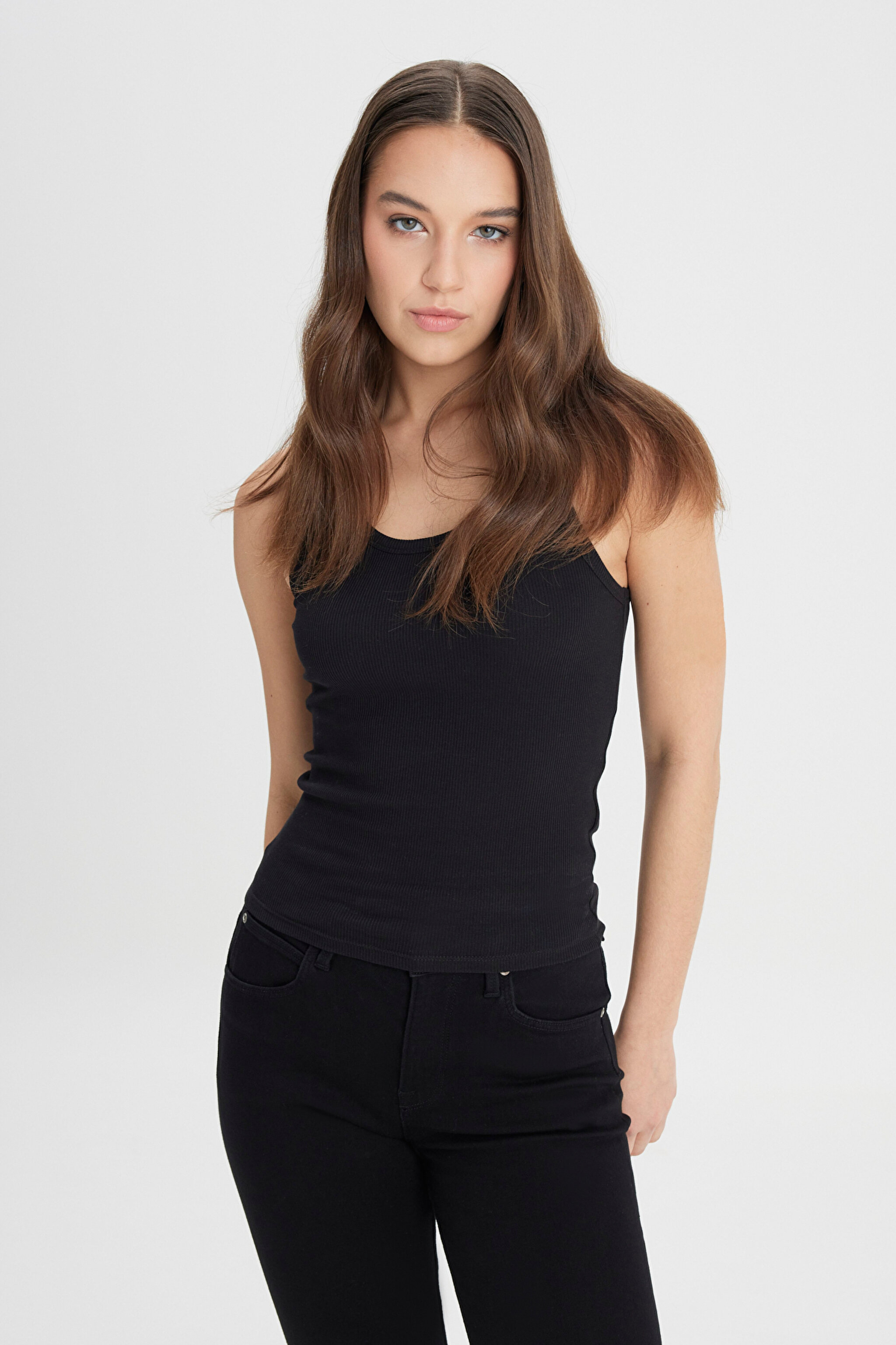 Slim Fit Dar Kesim Siyah Tişört - Black-L241615001 (görsel 4)