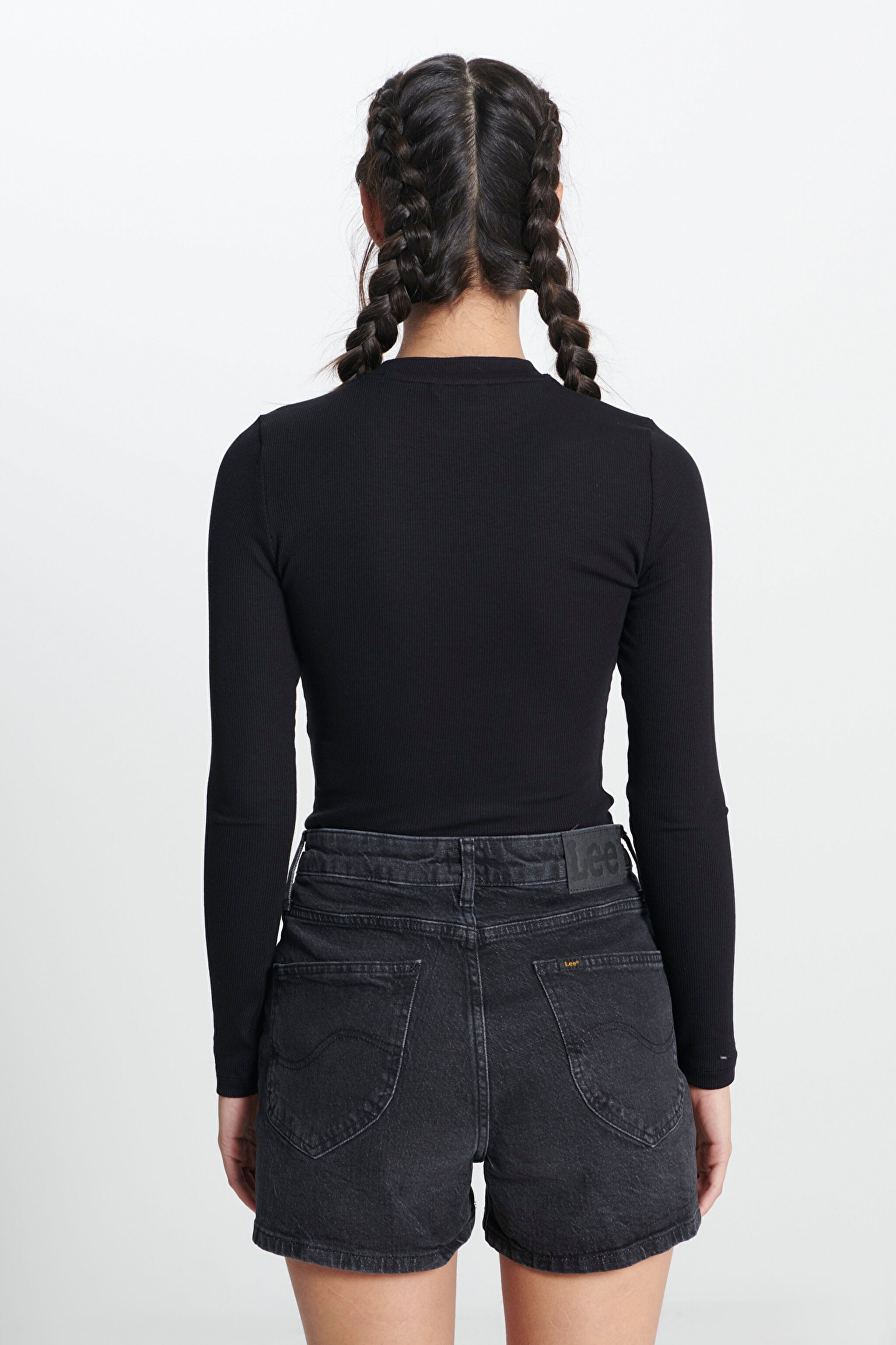 Slim Fit Dar Kesim Bisiklet Yaka Uzun Kollu Siyah Tişört - Black-L241623001 (görsel 5)