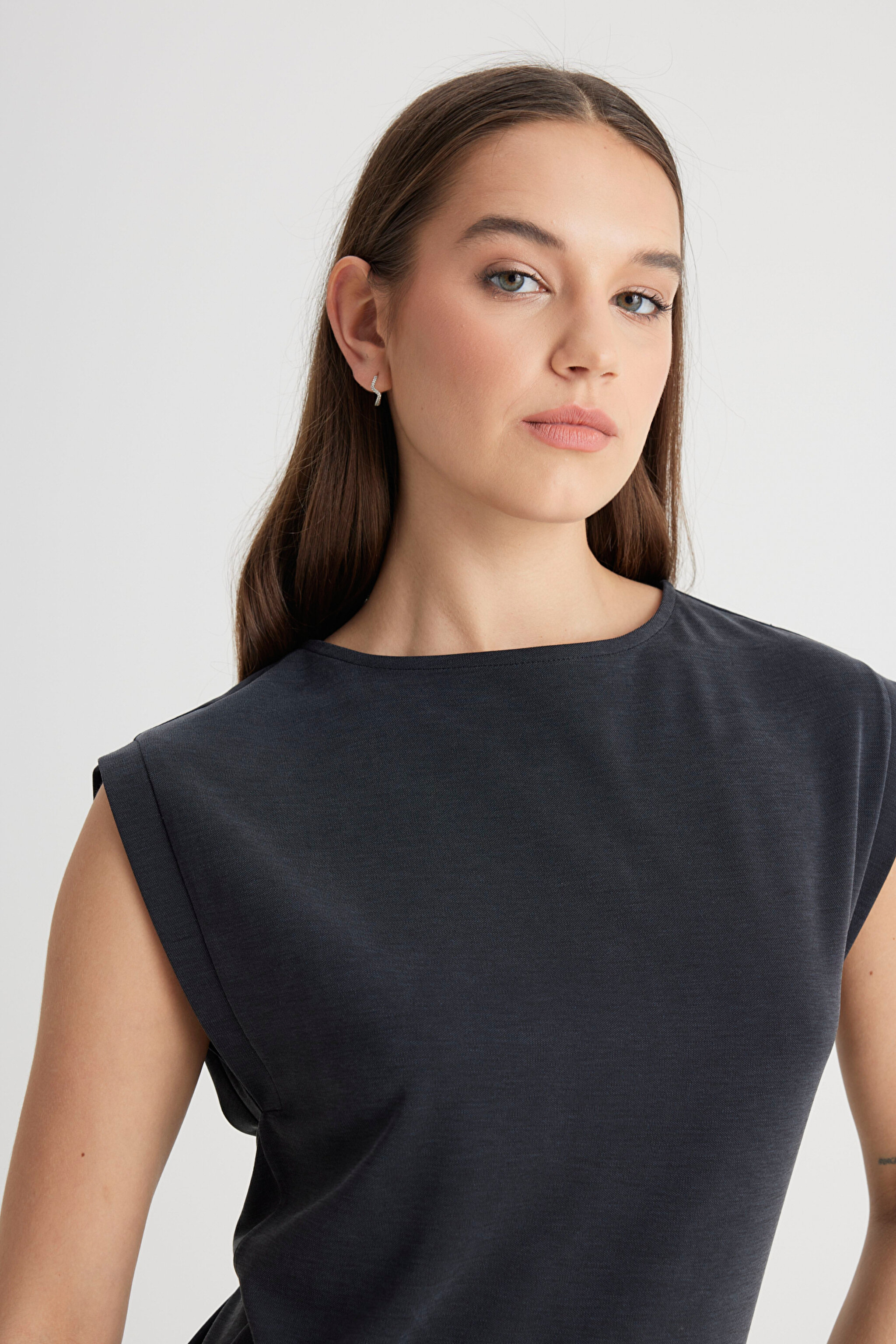 Regular Fit Normal Kesim Bisiklet Yaka Siyah Elbise - Black-L241629001 (görsel 3)
