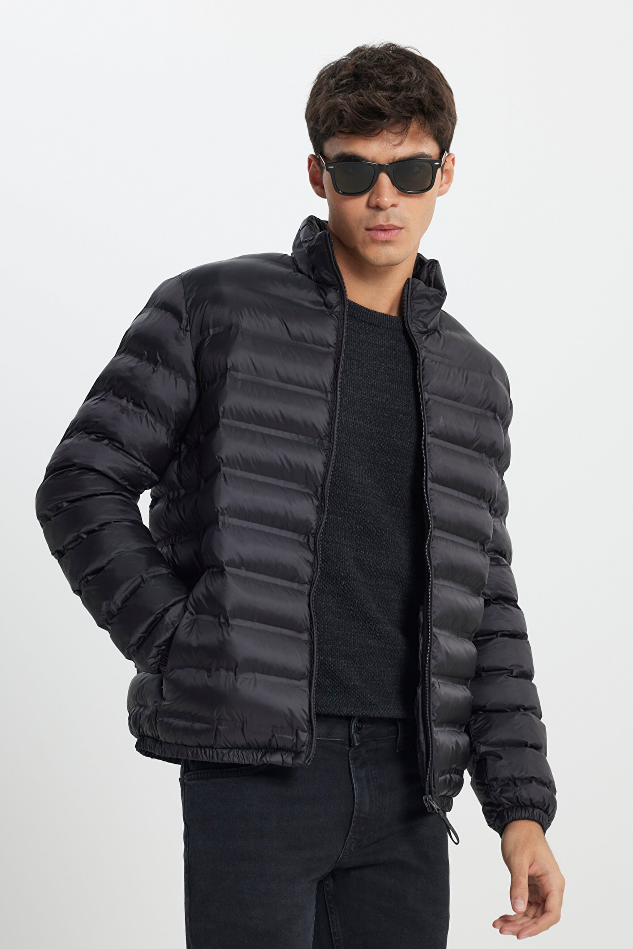 Regular Fit Normal Kesim Siyah Şişme Mont - Black-L242028001 (görsel 2)
